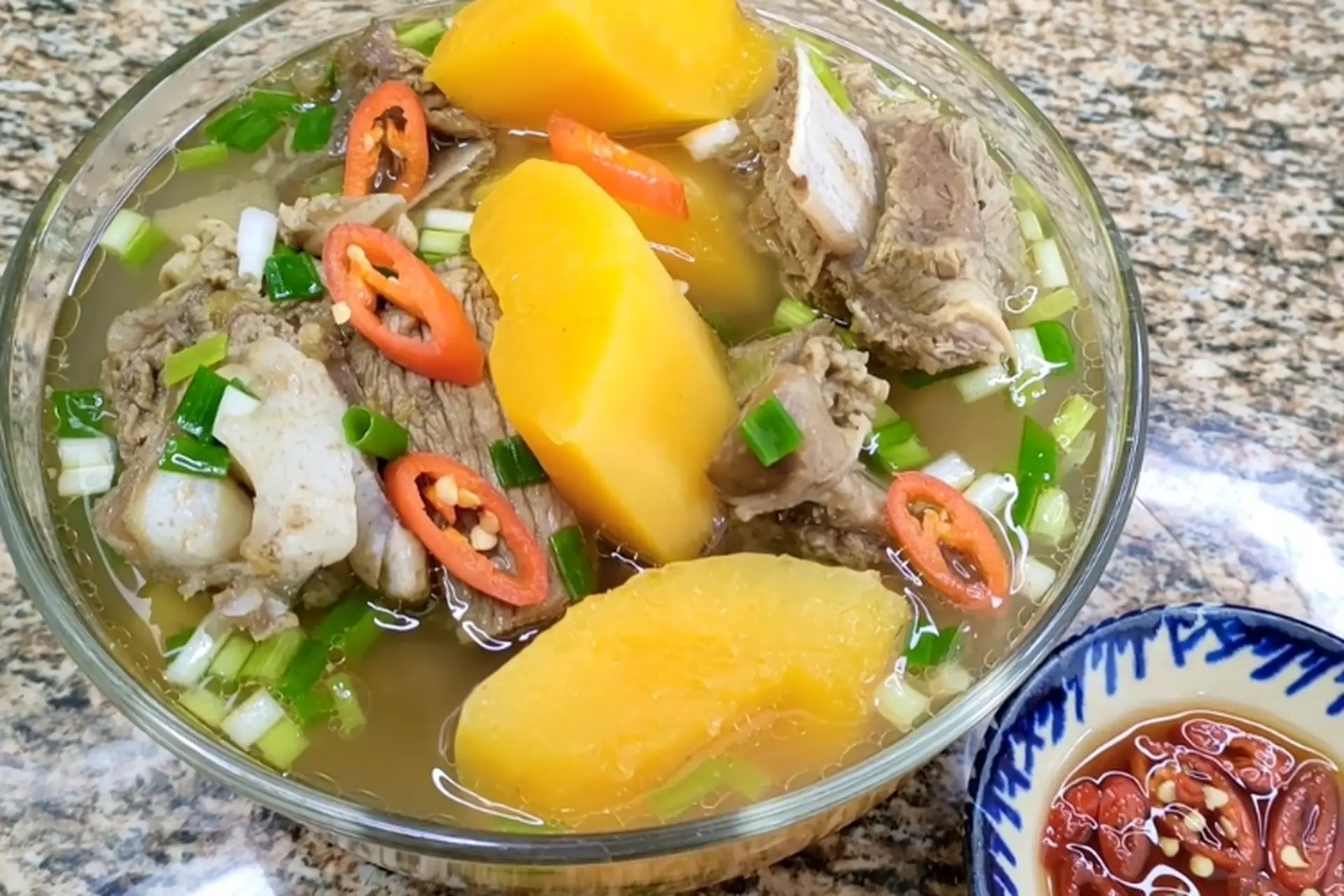 Cách nấu bò hầm đu đủ thơm mềm, ngọt nước để tẩm bổ cho phụ nữ sau sinh hay đổi vị bữa cơm nhà