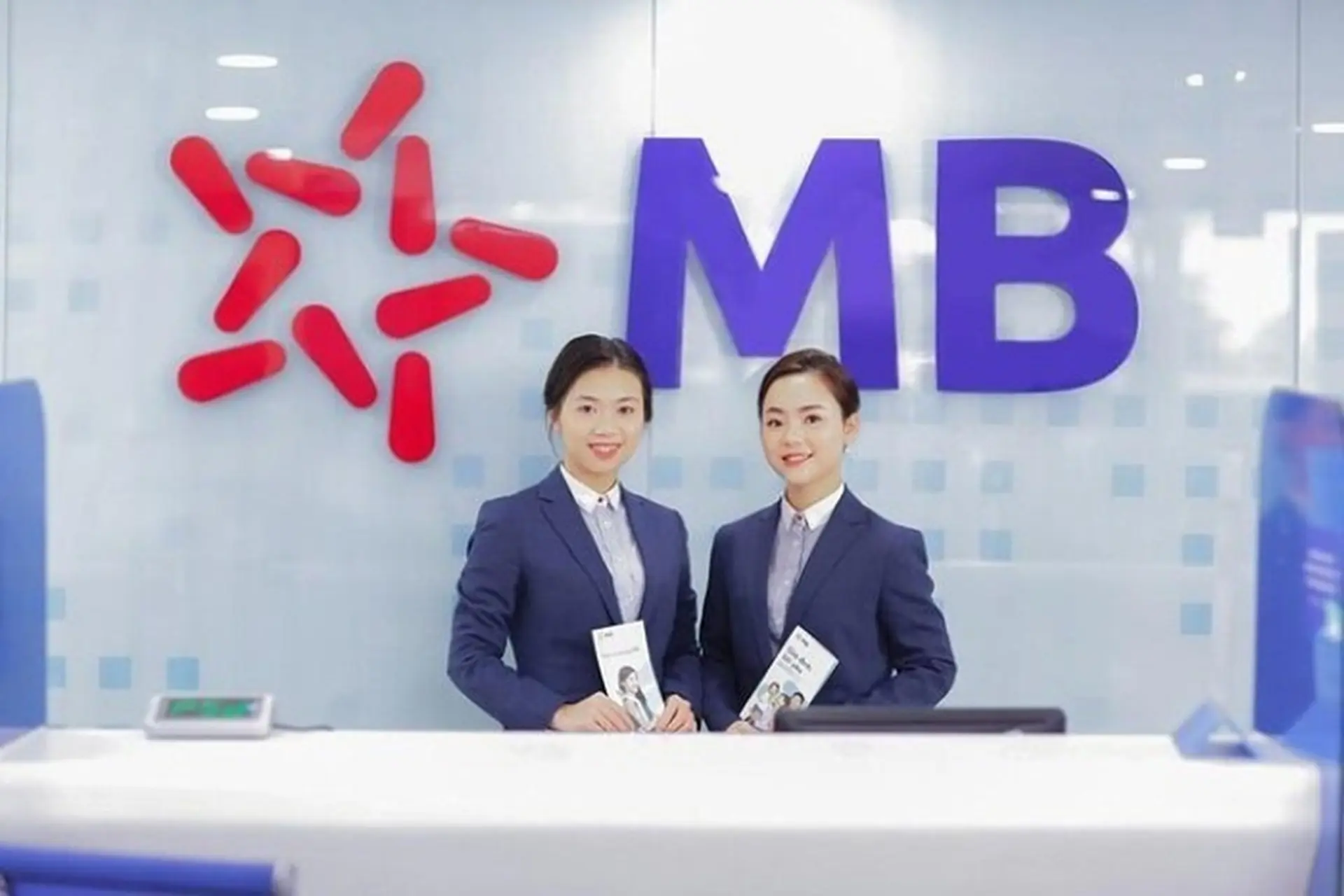 Có nên vay tiền qua app MB Bank? Phân tích ưu nhược điểm và hướng dẫn chi tiết