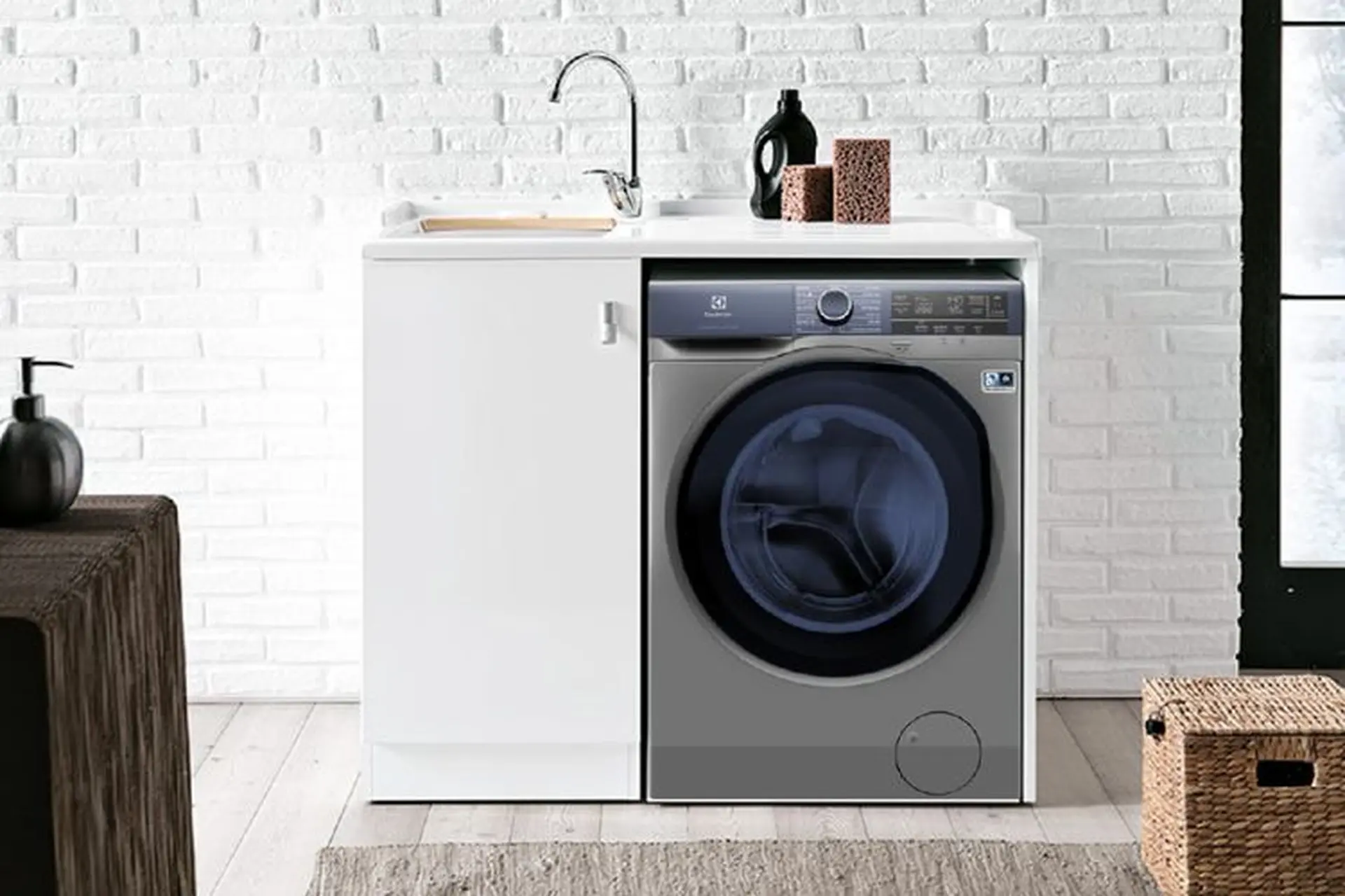 Công nghệ ColourCare trên máy giặt Electrolux cho màu sắc quần áo của bạn được tươi mới