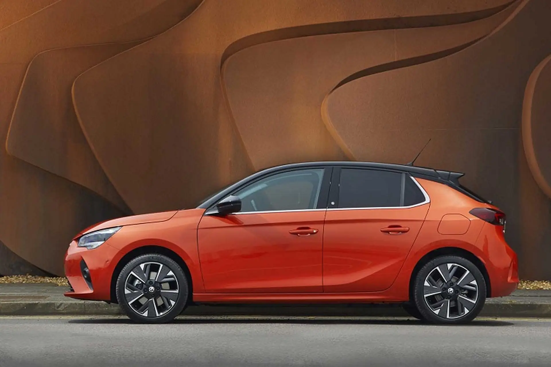 Hatchback là gì? Khám phá tất tần tật về dòng xe đô thị tiện lợi và các mẫu xe Hatchback đáng mua nhất