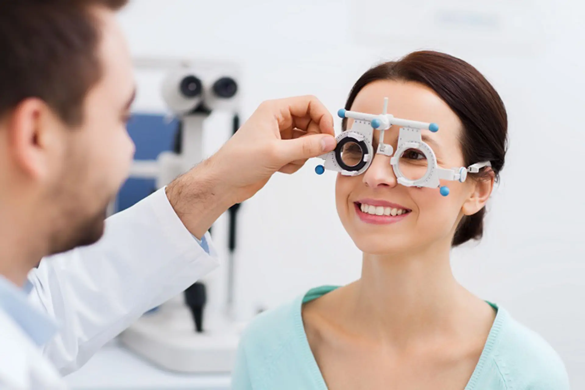 Diop là gì? Tìm hiểu chi tiết về diop, ý nghĩa trong đo độ cận thị và cách tính chính xác giúp bảo vệ sức khỏe đôi mắt