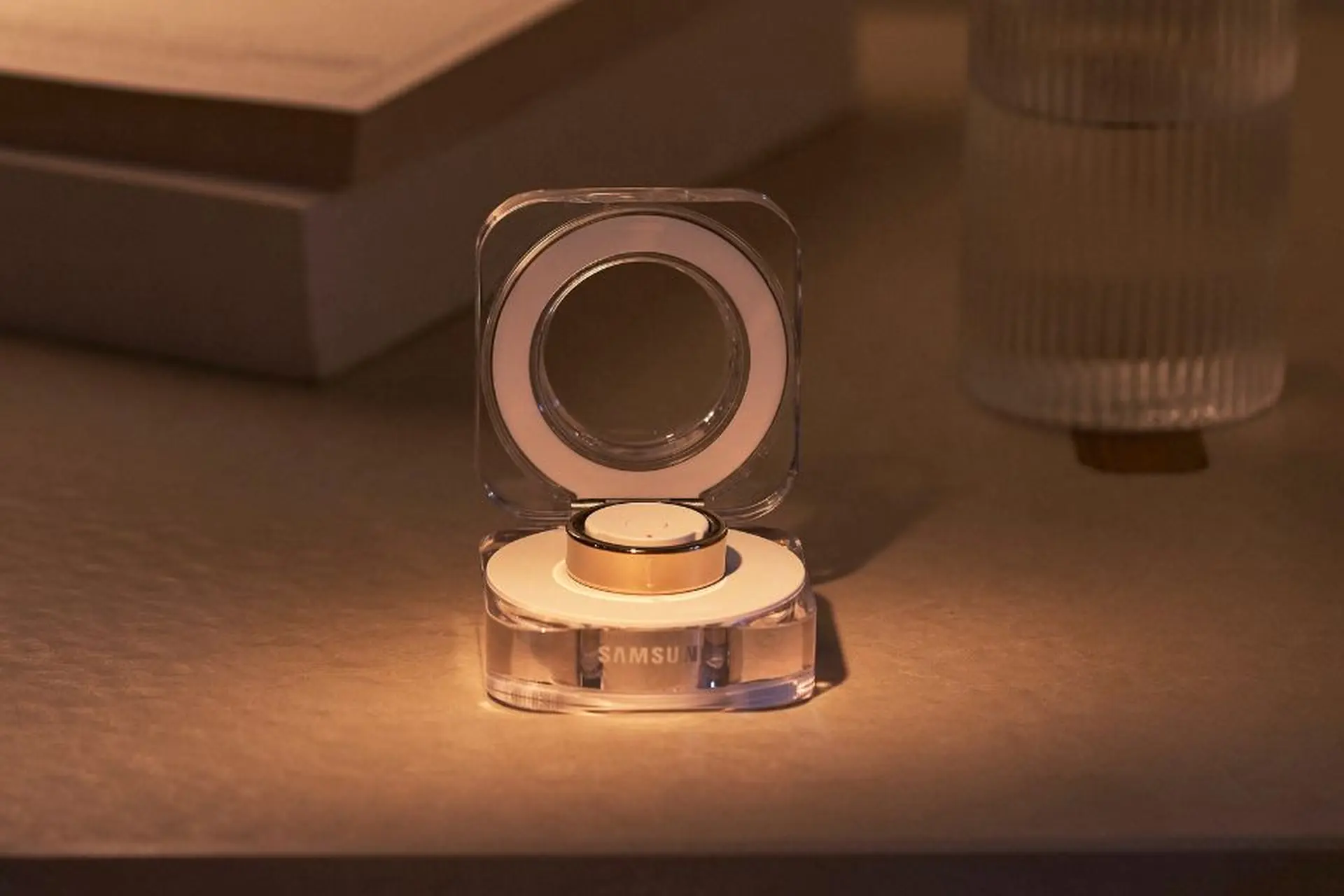 Samsung Galaxy Ring ra mắt: Nhẫn thông minh tích hợp AI với nhiều tính năng theo dõi sức khỏe