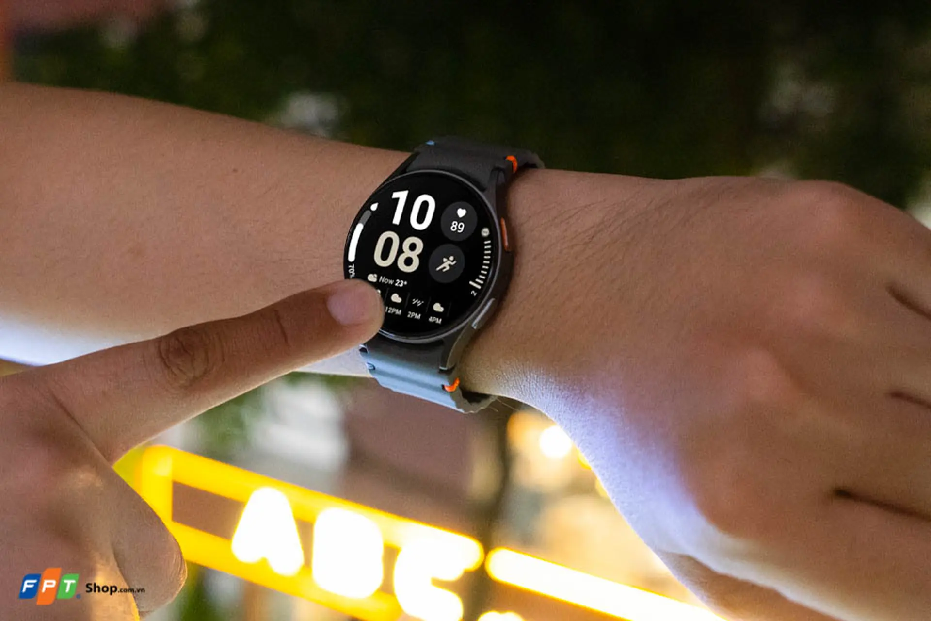 https://fptshop.com.vn/