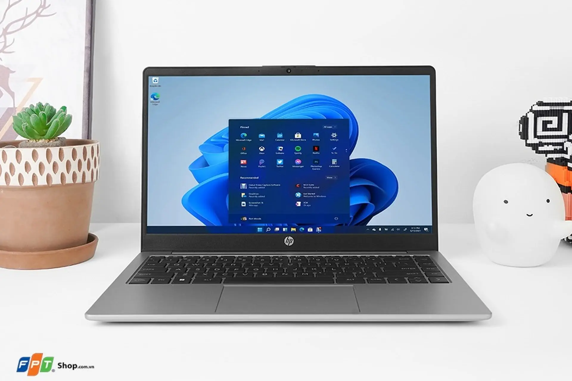 TOP 5 laptop HP Ryzen 7 tốt nhất 2024: Hiệu năng mượt mà, phù hợp cho dân văn phòng cần đa nhiệm mạnh mẽ