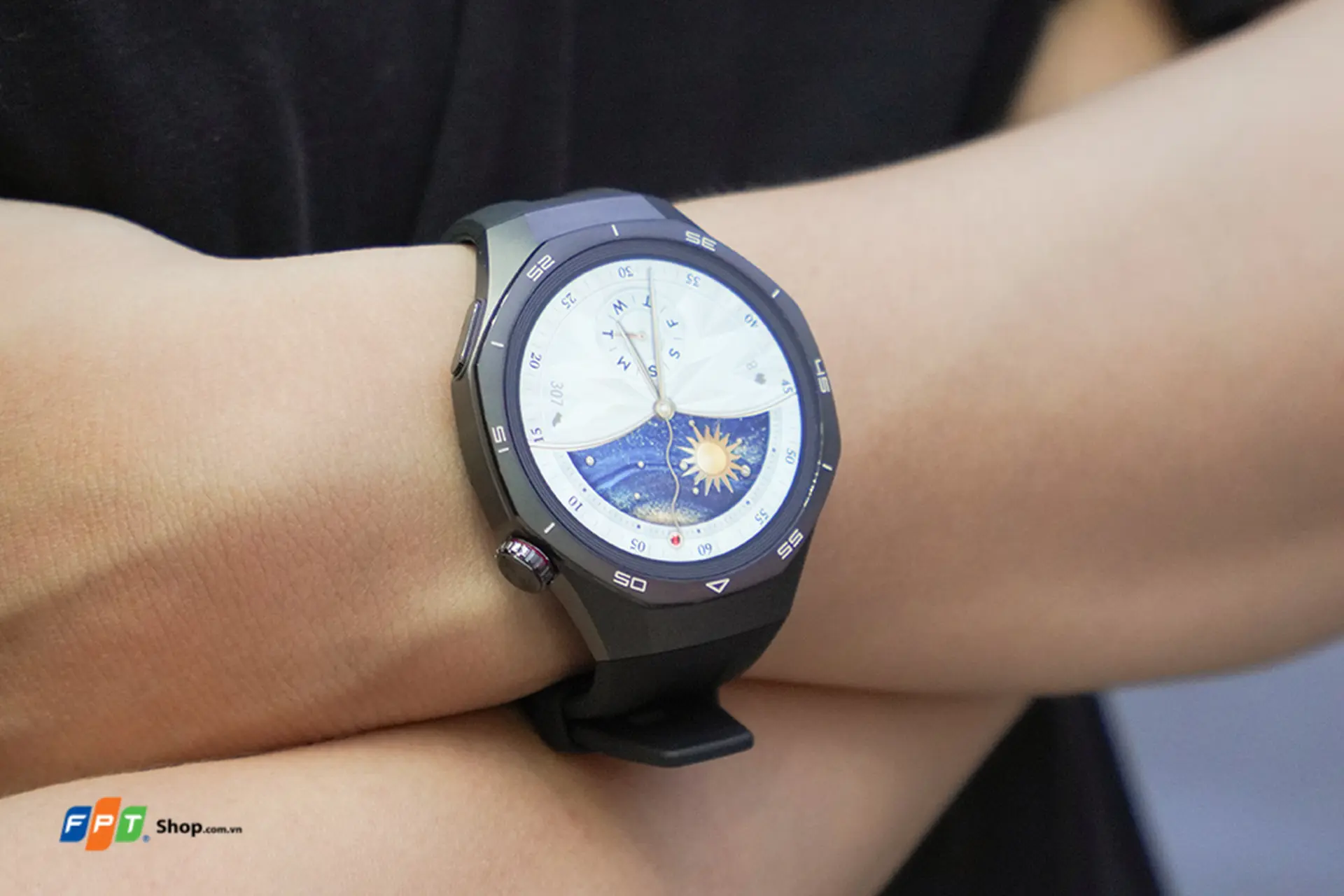 https://fptshop.com.vn/