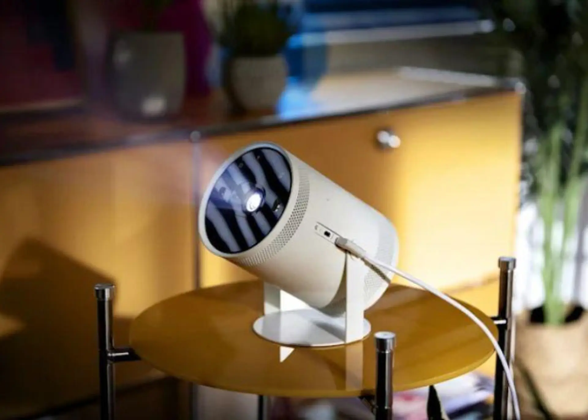 Khám phá máy chiếu Samsung: Tính năng, chất lượng và đánh giá liệu có tốt không?