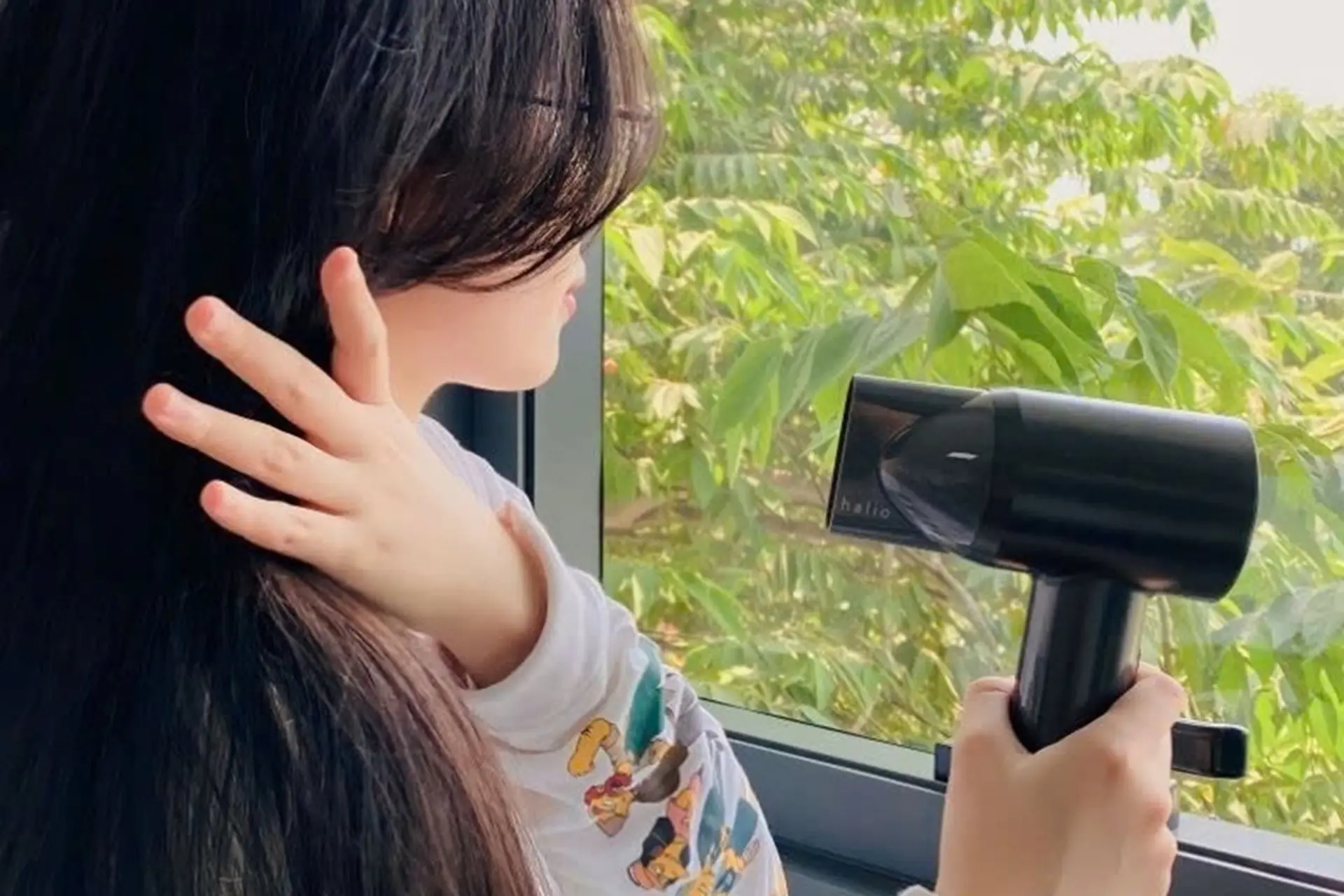 Máy sấy tóc Halio: Giải pháp chăm sóc tóc nhanh chóng, chuyên nghiệp tại nhà