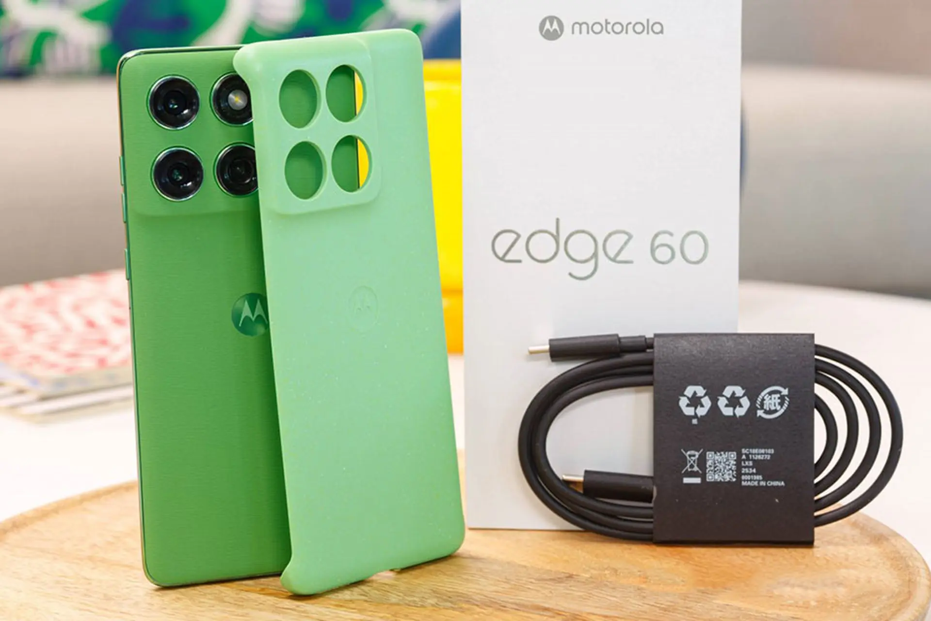 Đánh giá Motorola Edge 60: Thiết kế mỏng nhẹ nhưng đạt chuẩn IP69 và độ bền quân đội