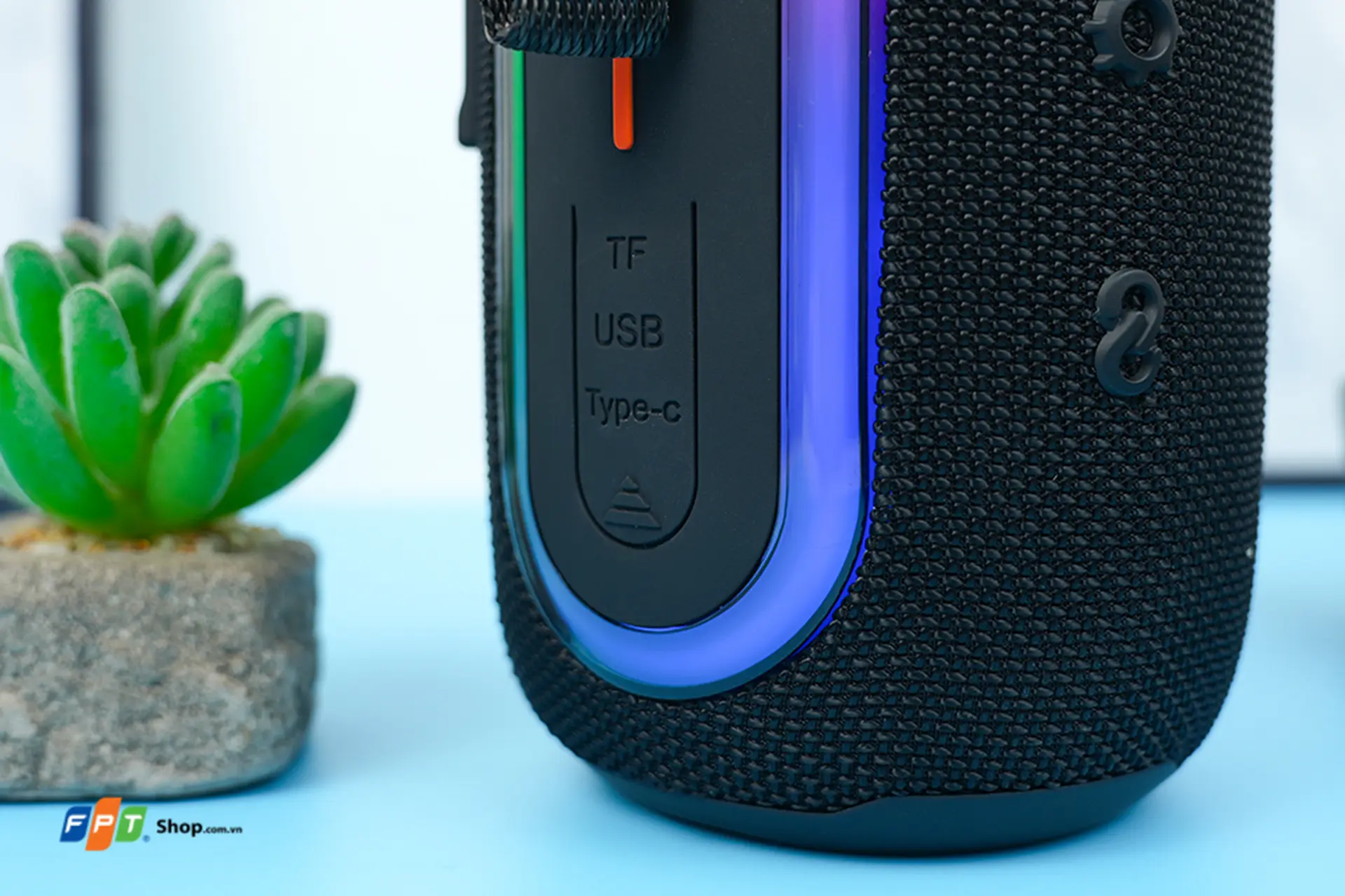 https://fptshop.com.vn/
