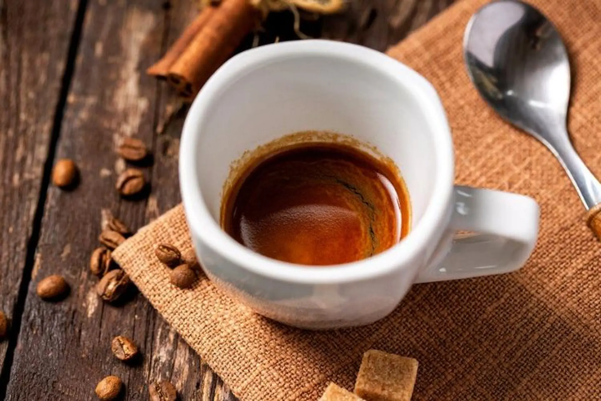 Ristretto là gì? Khám phá nguồn gốc, hương vị đặc trưng và điểm khác biệt so với Espresso