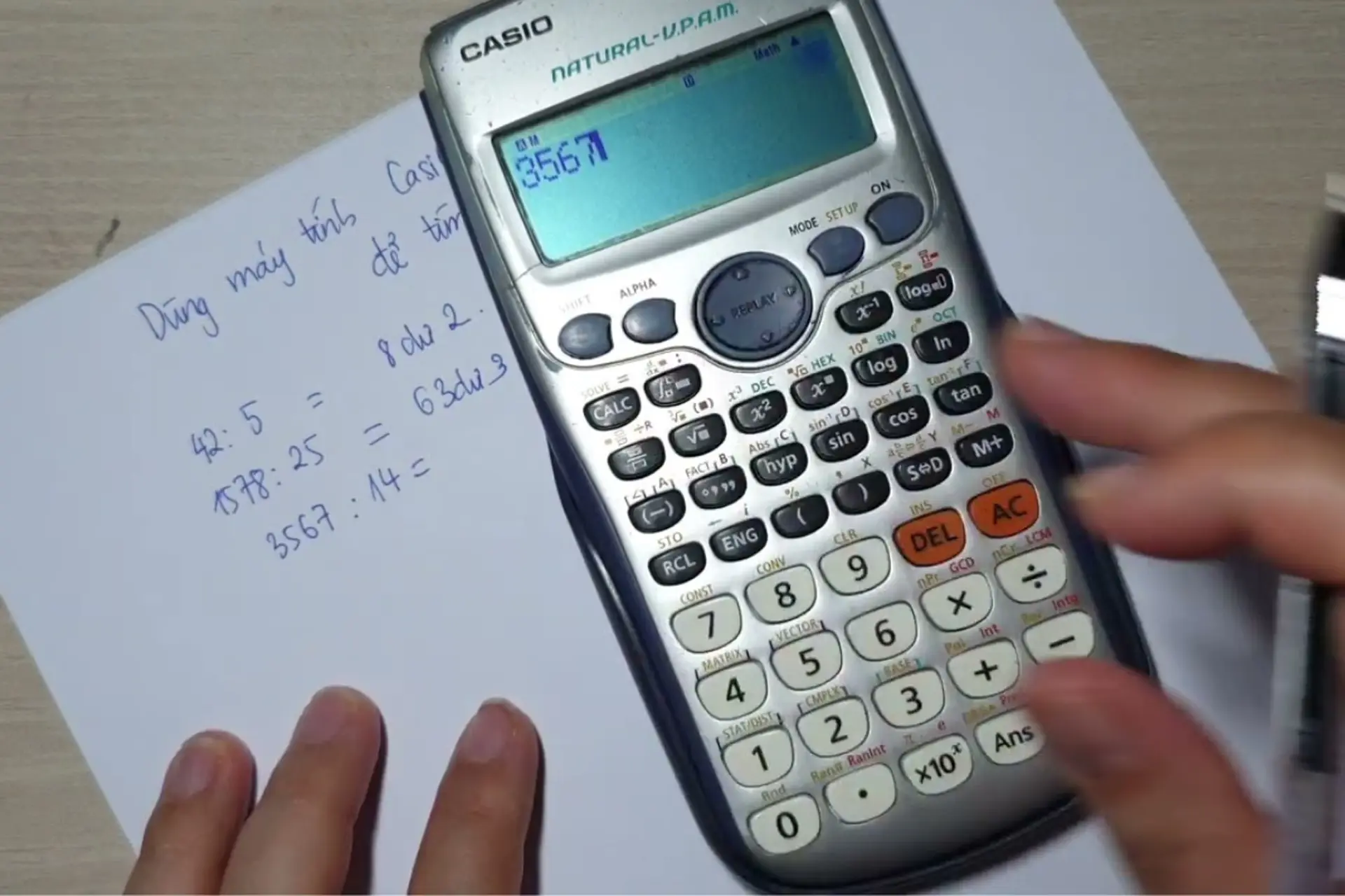 Thay pin máy tính Casio ở đâu để đảm bảo an toàn? Những điều người dùng nên biết để tránh làm hỏng máy