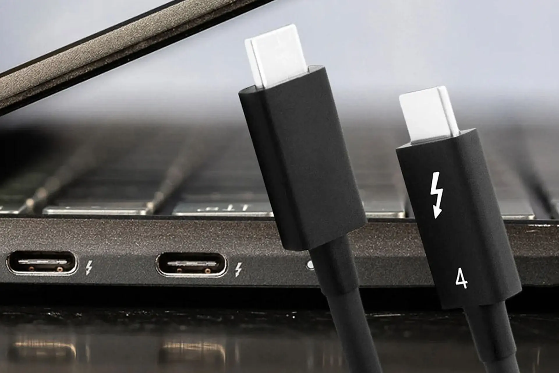 Tìm hiểu về Thunderbolt 4: Giải pháp kết nối tối ưu cho laptop và PC hiện đại