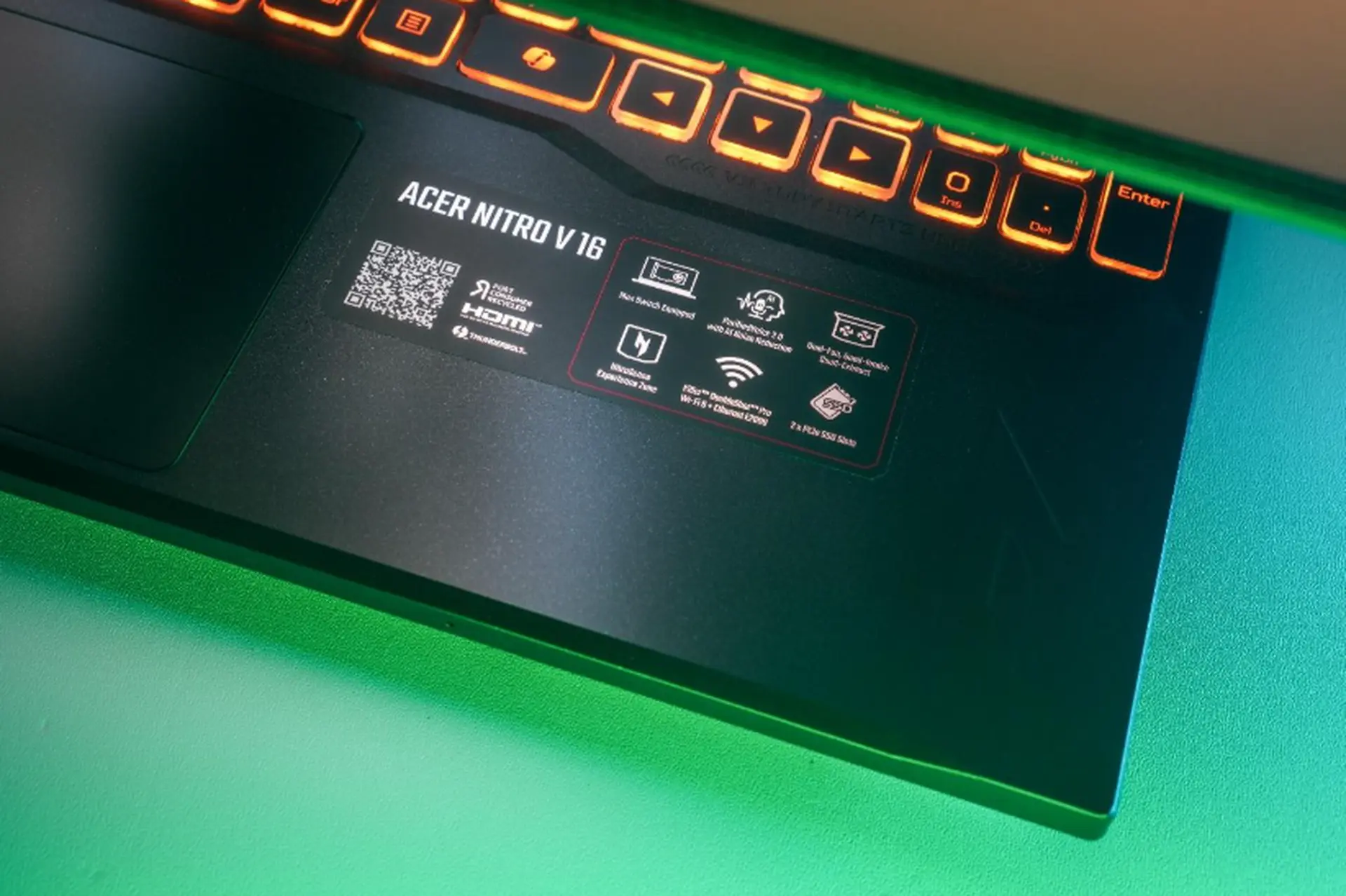 Acer NitroSense giúp tối ưu hiệu năng và tản nhiệt như thế nào?