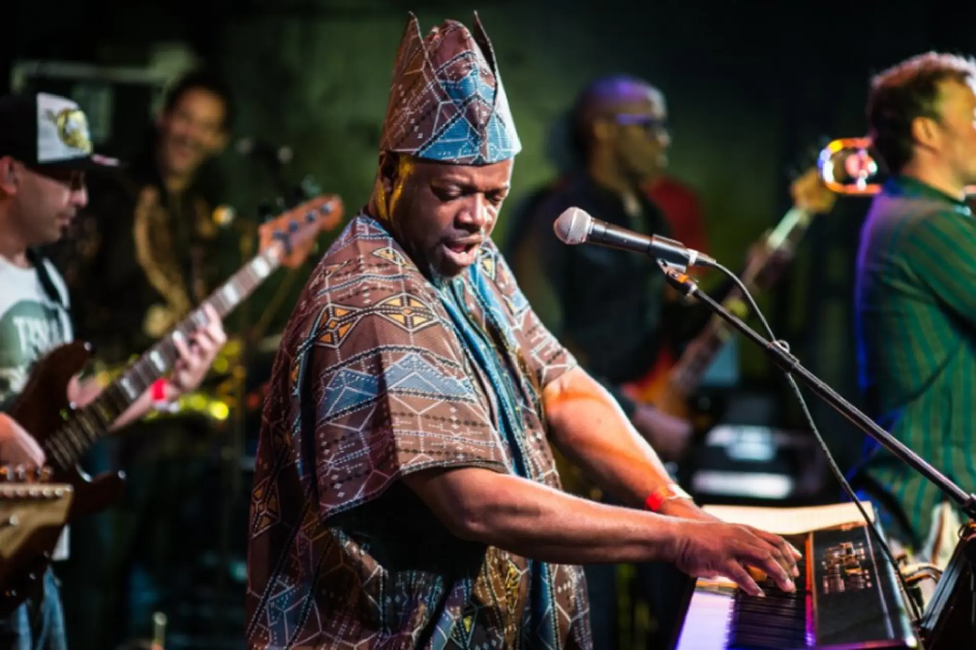 Nhạc Afrobeats là gì? Nguồn gốc, đặc trưng của Afrobeats và sức hút toàn cầu