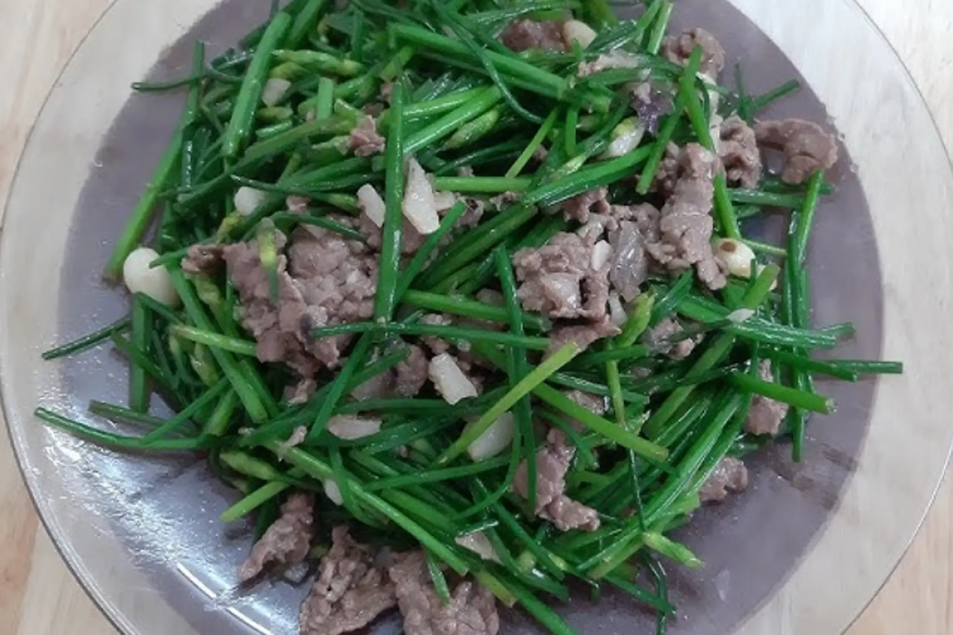 Hướng dẫn cách làm món bông hẹ xào thịt bò thơm ngon, bổ dưỡng, chế biến vô cùng nhanh chóng