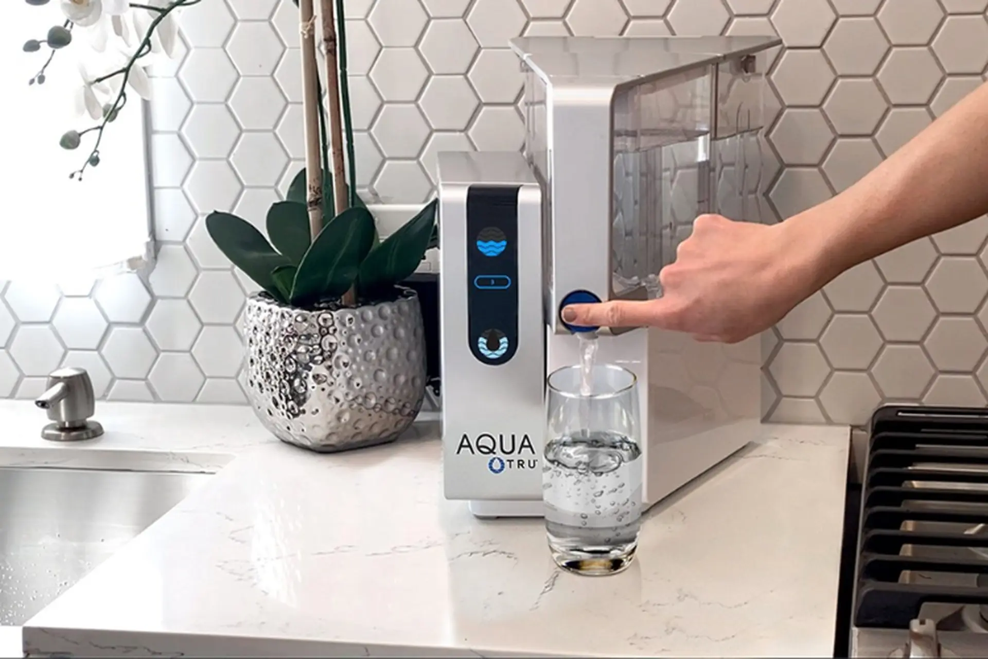 Mua máy lọc nước ở đâu tại Cần Thơ để có nguồn nước sạch tinh khiết cho gia đình?