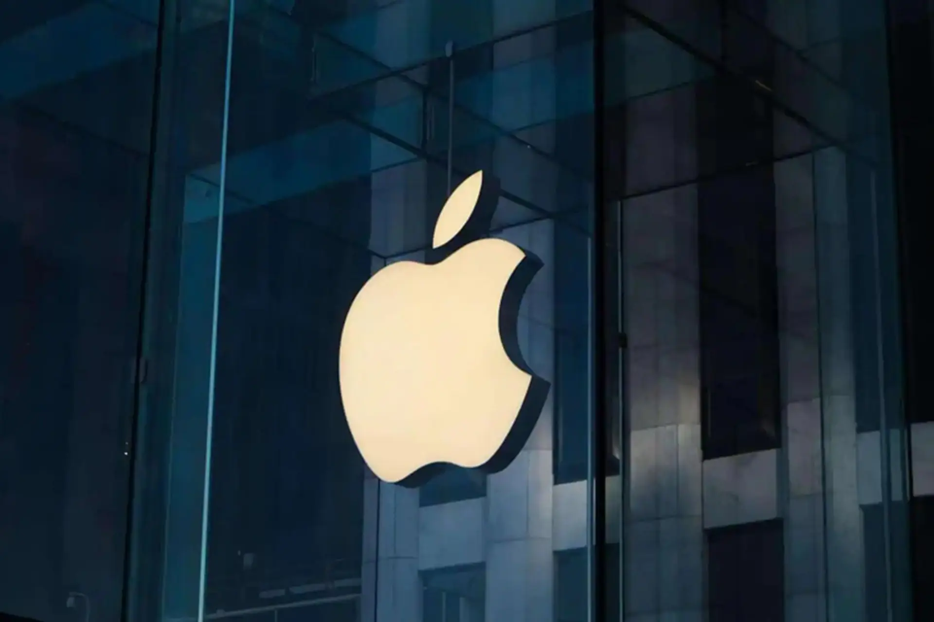 Apple cam kết đầu tư 1 tỷ USD (hơn 2.5 nghìn tỷ đồng) vào Indonesia?
