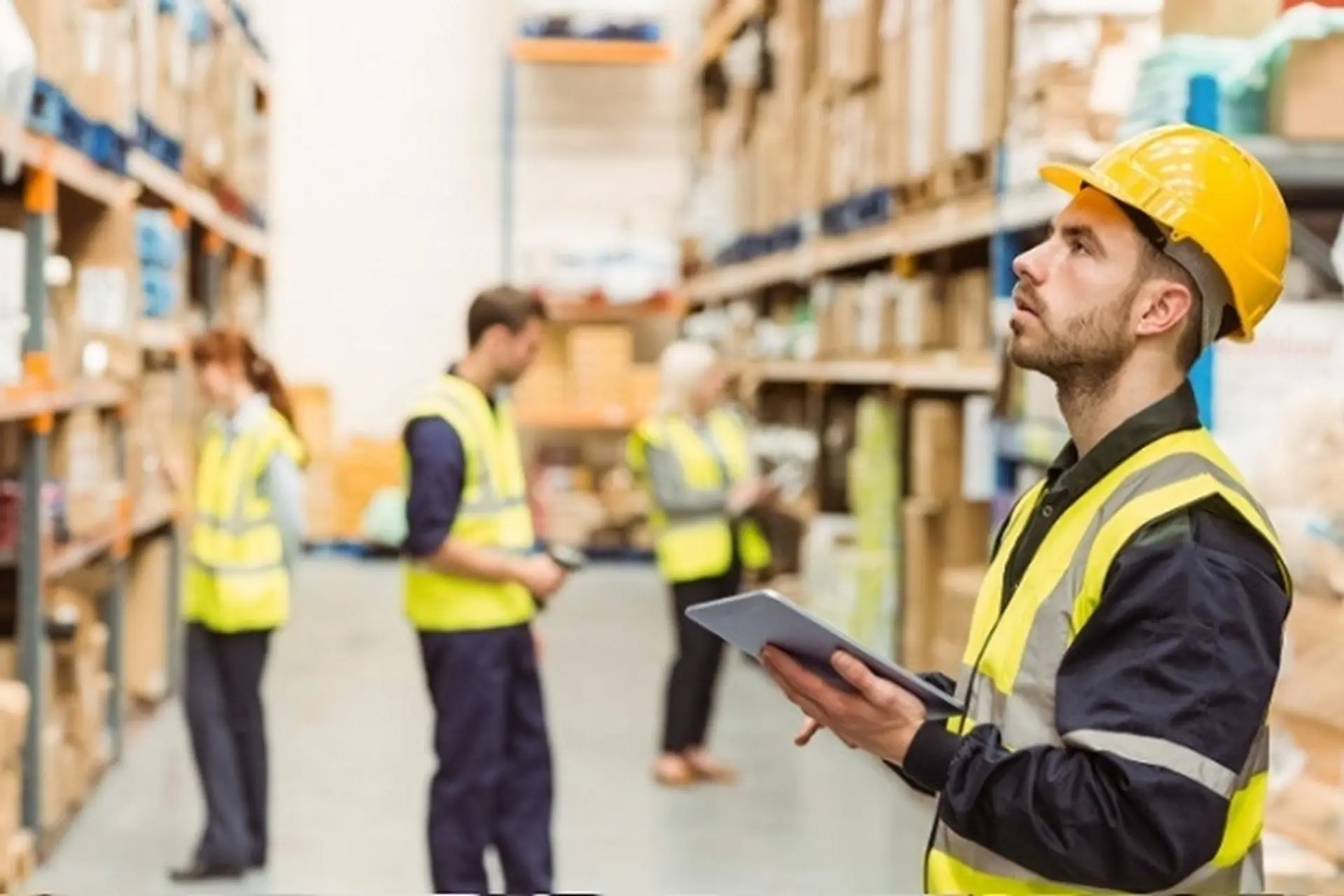 AQL là gì? Tìm hiểu giới hạn chất lượng chấp nhận được trong kiểm soát sản xuất