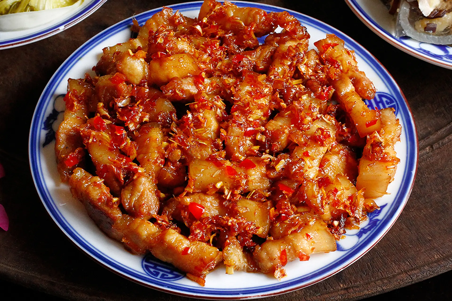 Cách làm ba rọi chiên sả ngon đậm đà, da giòn, thịt mềm