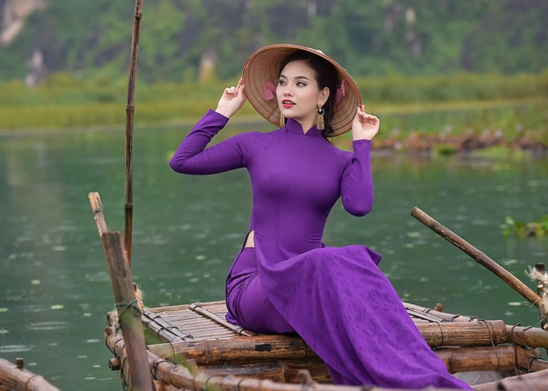Tổng hợp những bài hát karaoke 20/10 hay, ý nghĩa và chất chứa nhiều cảm xúc