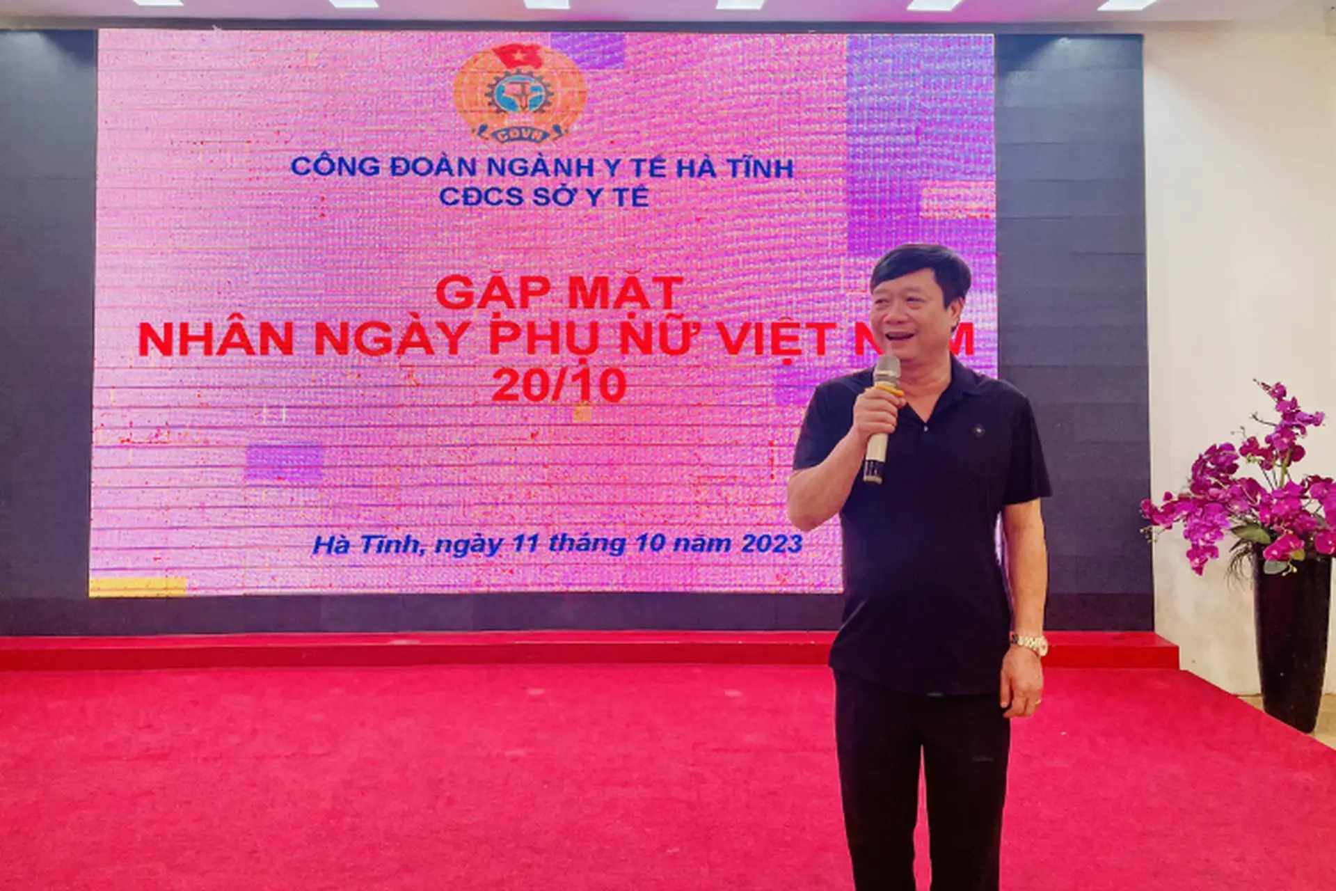 Gợi ý những bài phát biểu 20/10 ngắn gọn, hay, ý nghĩa 2025, gửi tặng phụ nữ Việt Nam