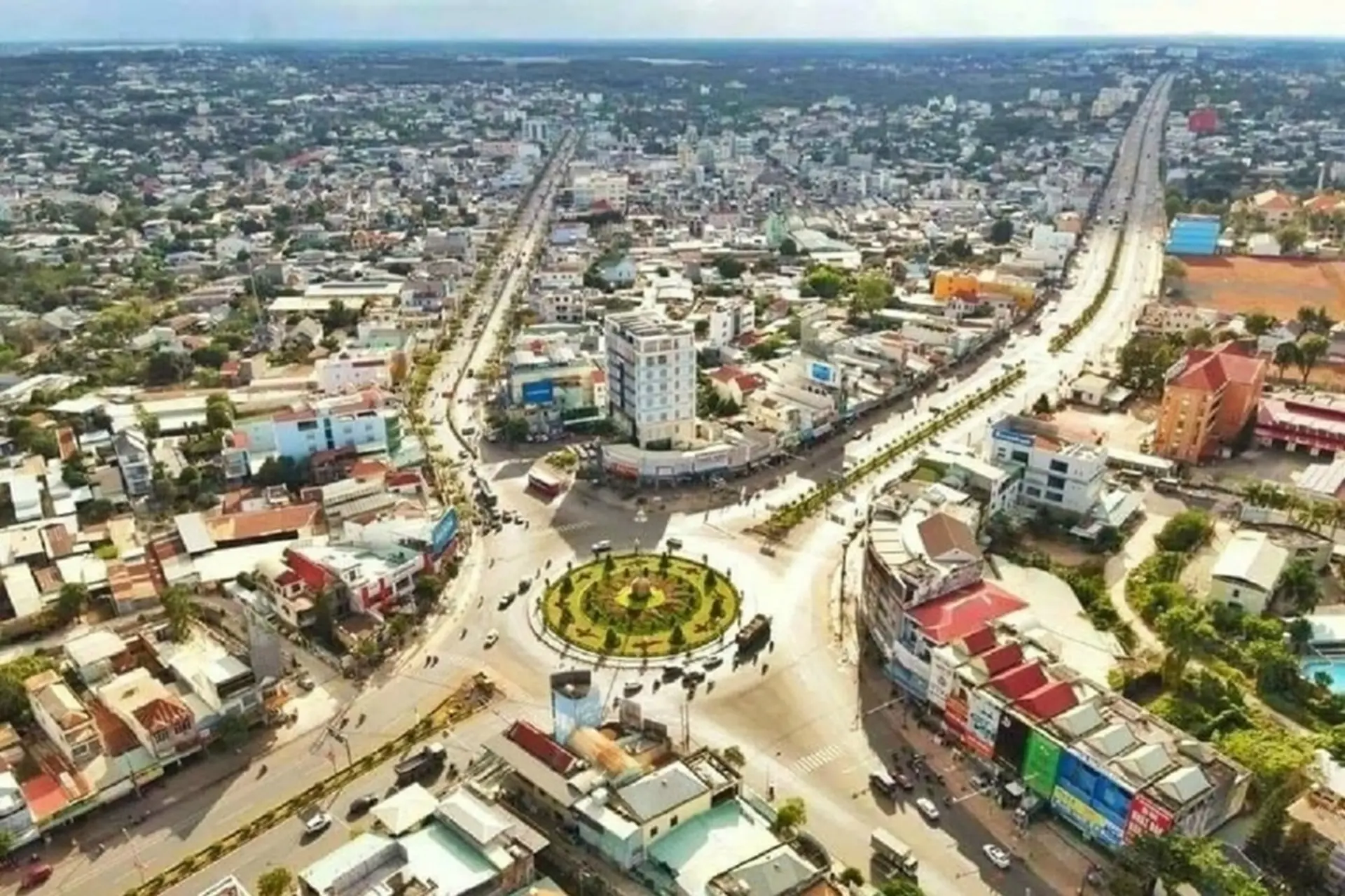 Bản đồ Bình Phước cũ: Khám phá hành chính, giao thông, du lịch và ẩm thực vùng đất đỏ bazan xưa đầy nắng!