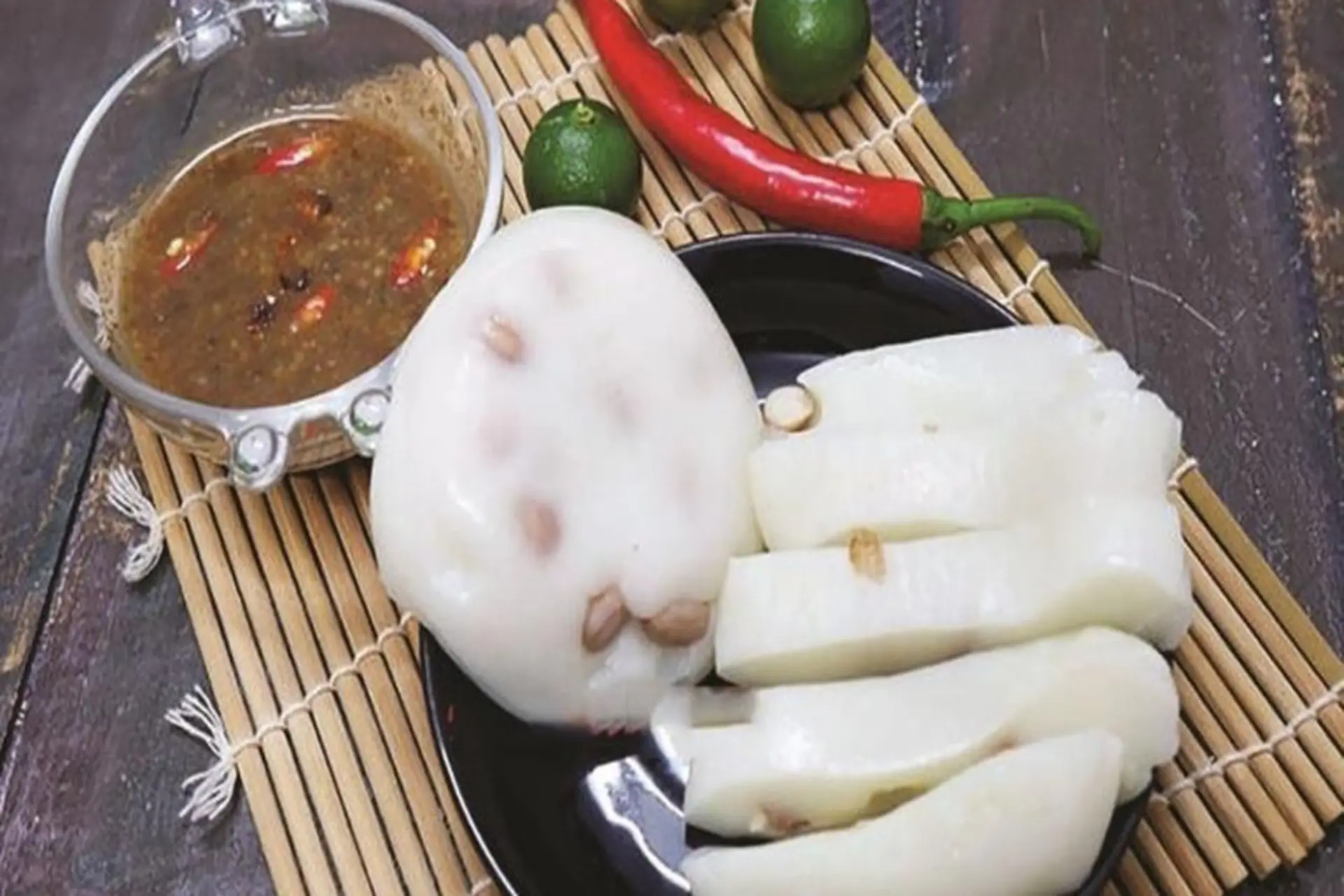 Bánh đúc bao nhiêu calo? Ăn bánh đúc như thế nào để không bị béo?