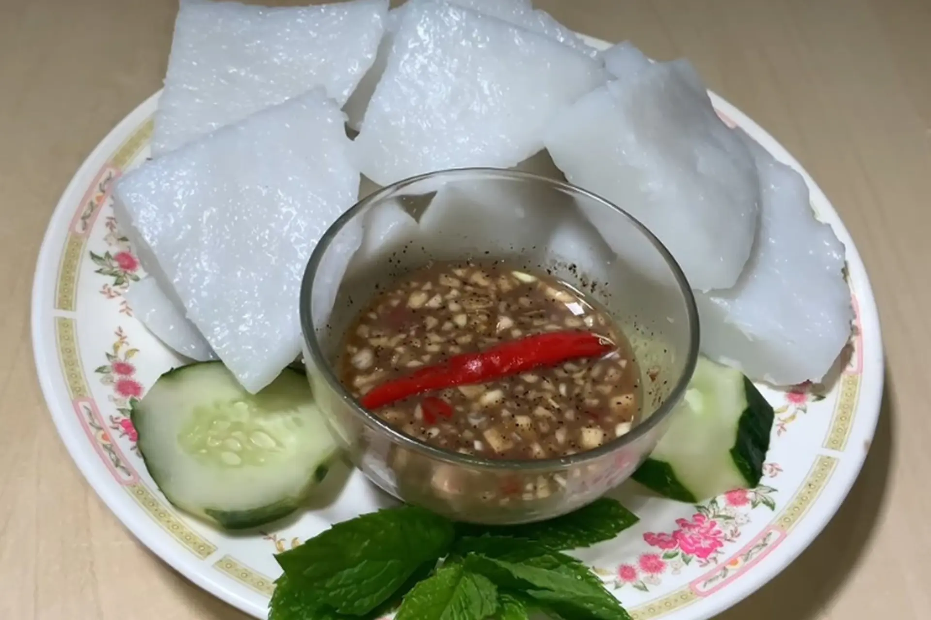 Chia sẻ cách làm bánh đúc Huế dai ngon, chuẩn vị, dễ làm ngay tại nhà dành cho bạn