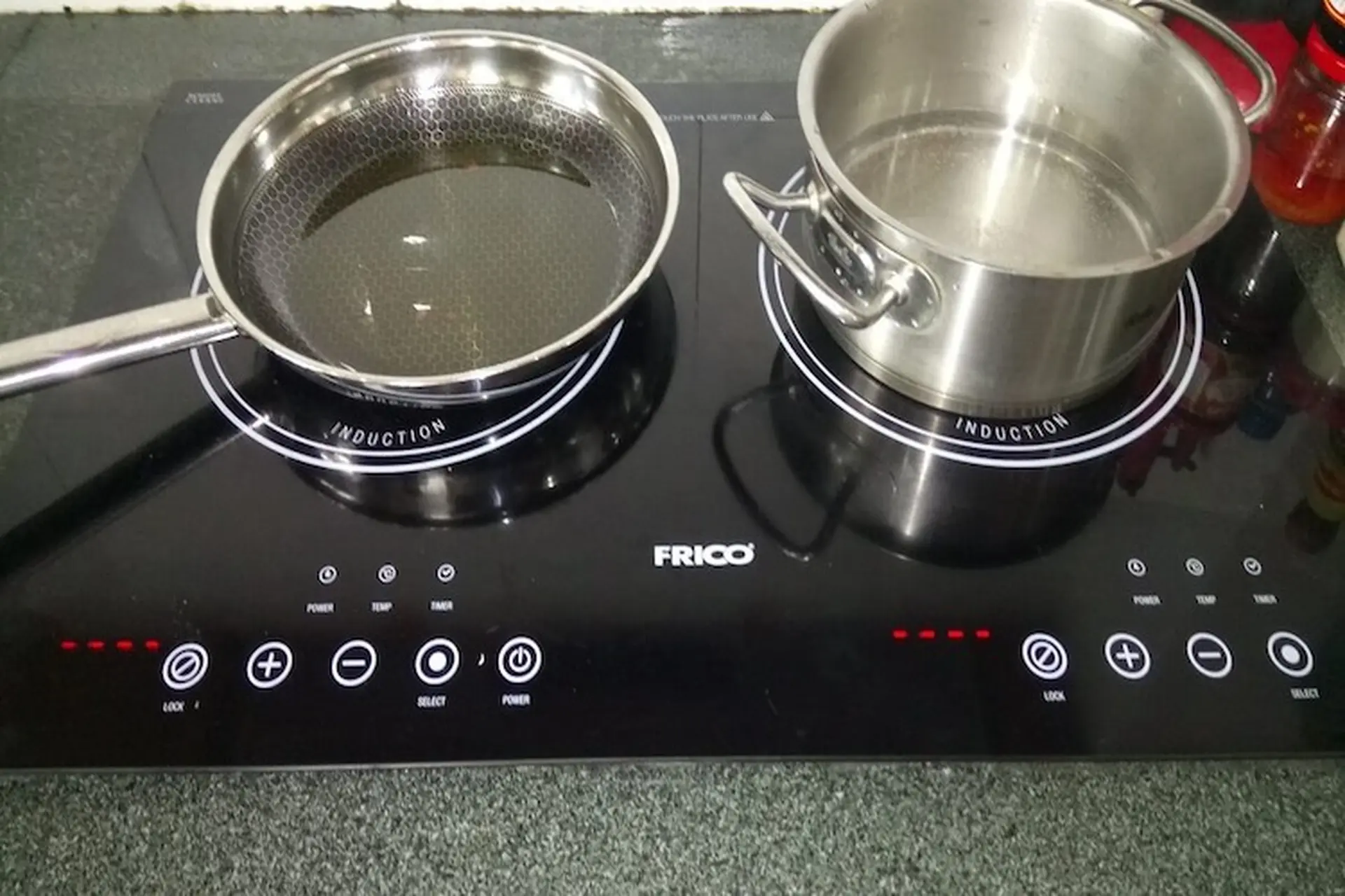 Chính sách và hướng dẫn chi tiết về bảo hành bếp từ Frico giúp bạn an tâm sử dụng lâu dài