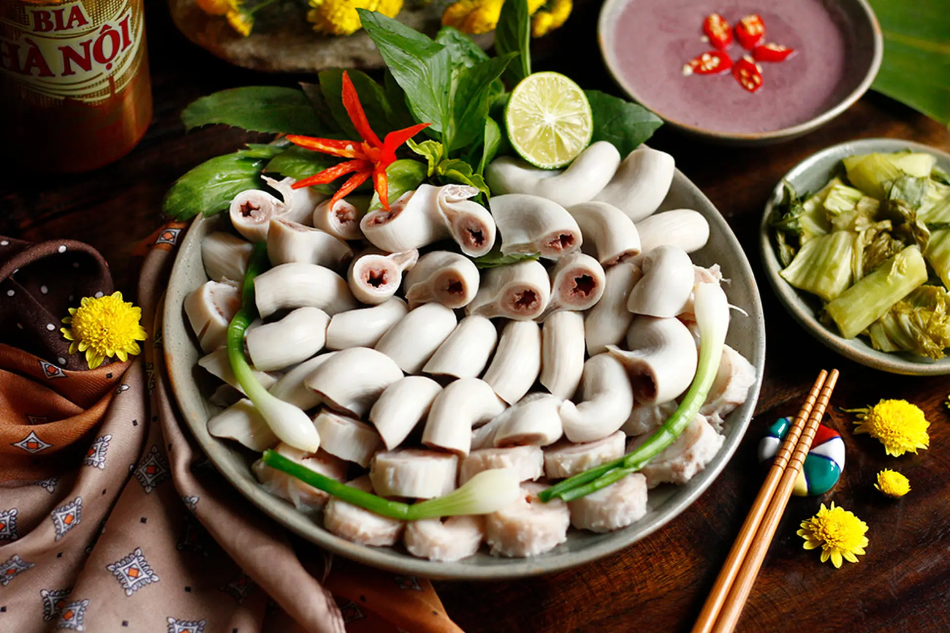 Bí quyết luộc tràng lợn đúng cách, thơm ngon, giòn mềm mà không hôi cho bữa ăn hoàn hảo