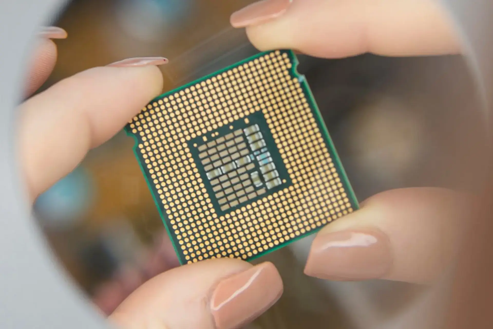 Bộ nhớ đệm bên trong CPU được gọi là gì? Tại sao bộ nhớ đệm lại quan trọng?