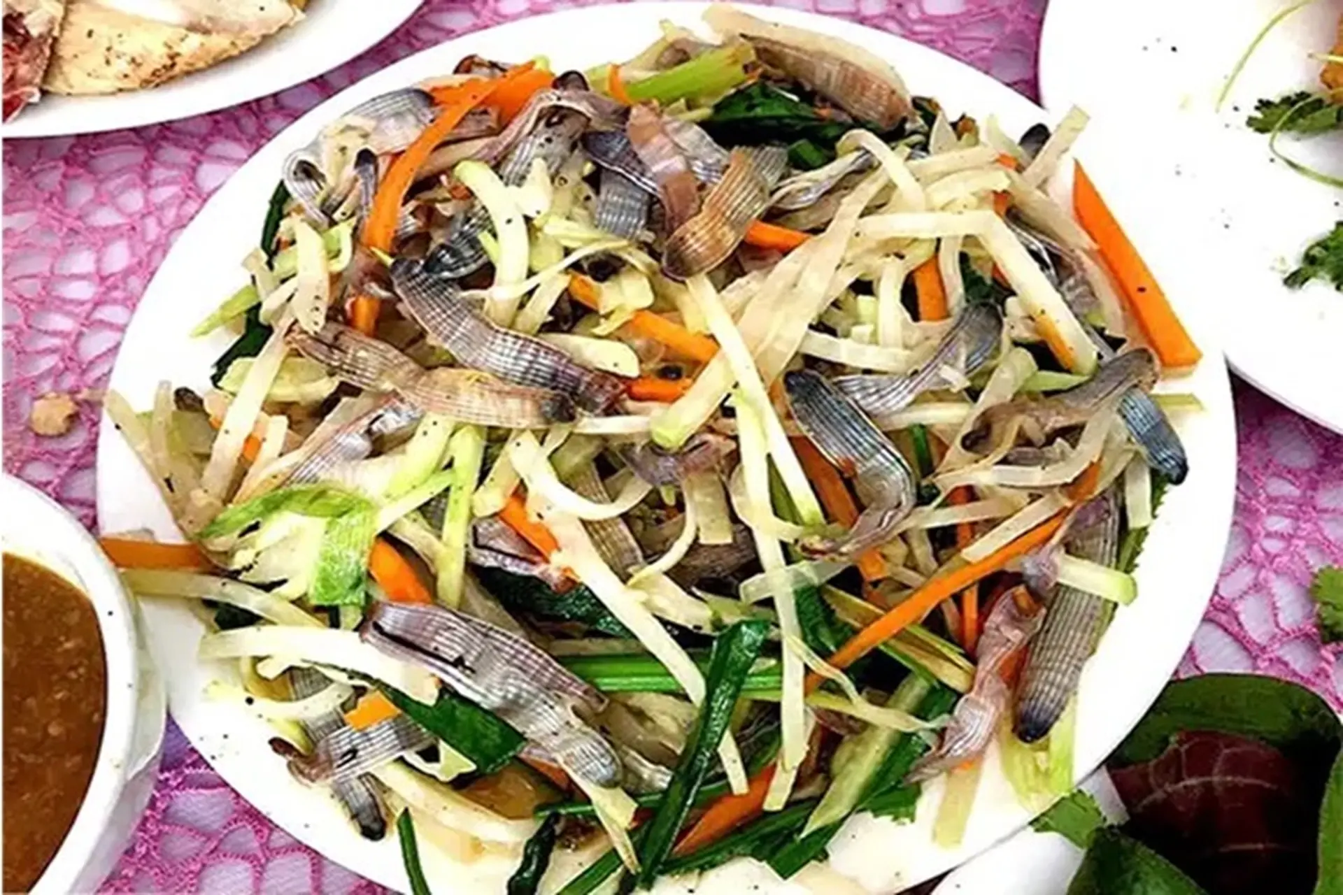 Cách làm bông thùa xào su hào: Món ngon bổ dưỡng, độc đáo cho bữa cơm gia đình