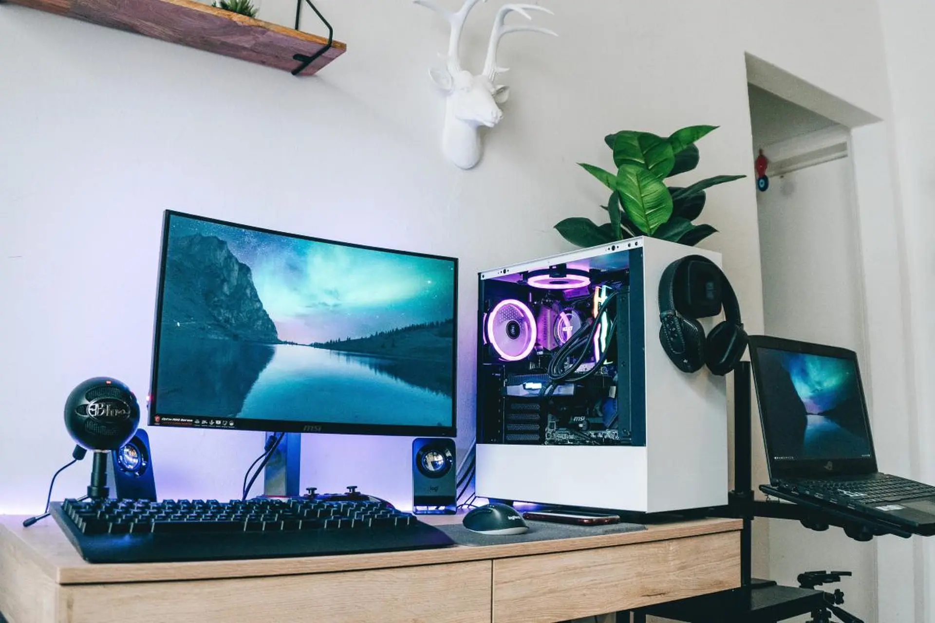 Làm thế nào để build PC giá rẻ? Cách tối ưu chi phí trong năm 2026 mà vẫn dùng ổn định lâu dài