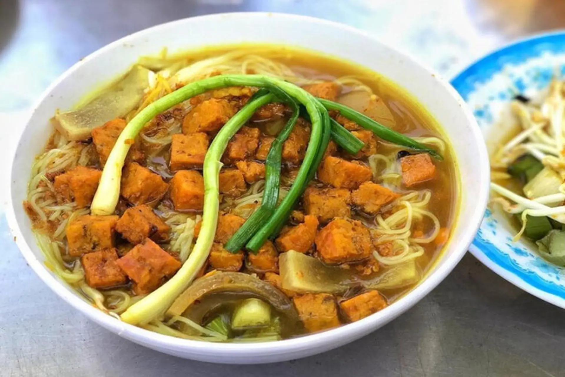 Bún Xiêm Lo là gì? Hướng dẫn cách làm bún Xiêm Lo đặc sản Long An, món ăn vừa lạ tai, lạ miệng 