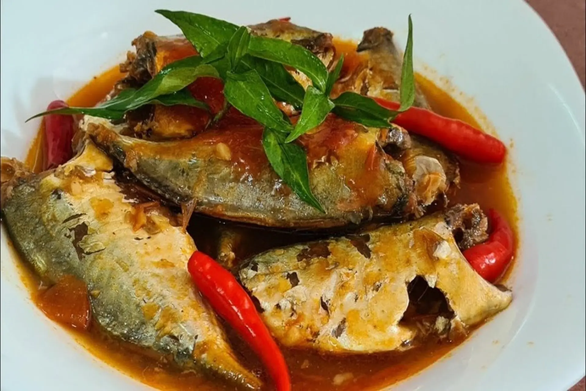 Cá ngân kho cà chua: Món ăn đậm đà hương vị, dễ làm và bổ dưỡng cho bữa cơm gia đình