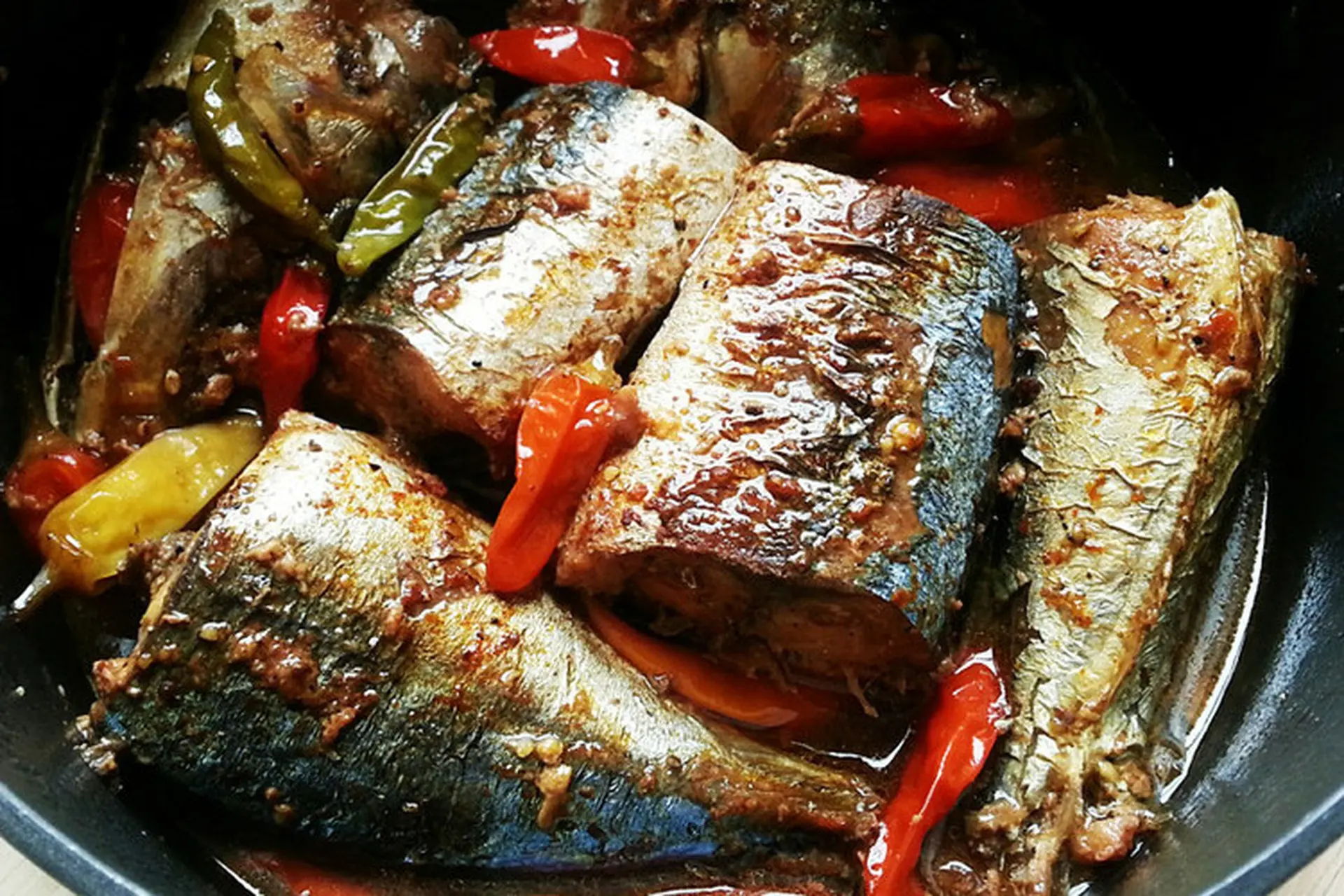 Hướng dẫn cách làm cá nục kho xì dầu​ đậm đà, không tanh, dễ làm, ăn cực cuốn và hao cơm