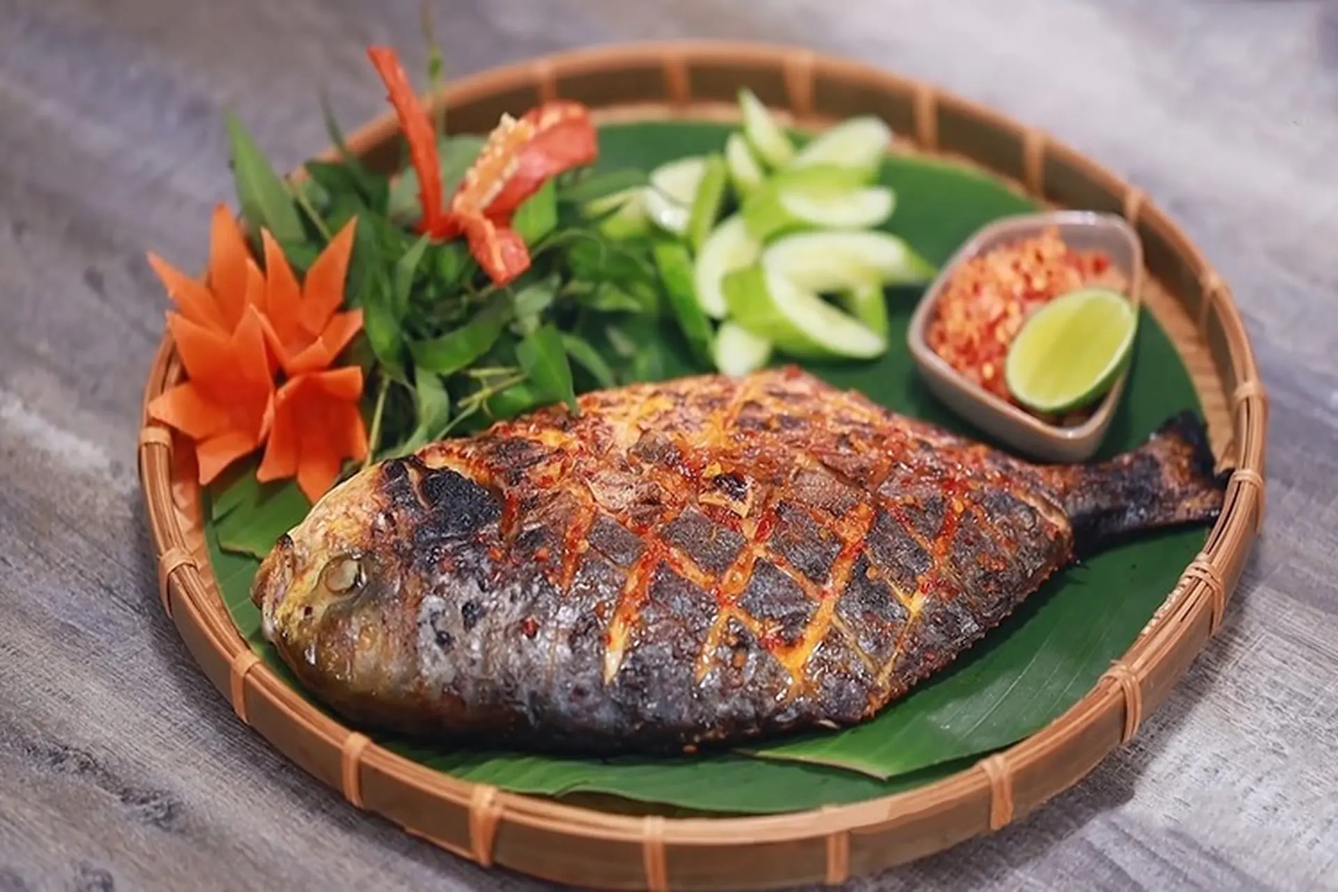 Bí quyết làm cá sơn nướng thơm ngon tại nhà – Giữ trọn hương vị biển cả, đơn giản mà hấp dẫn