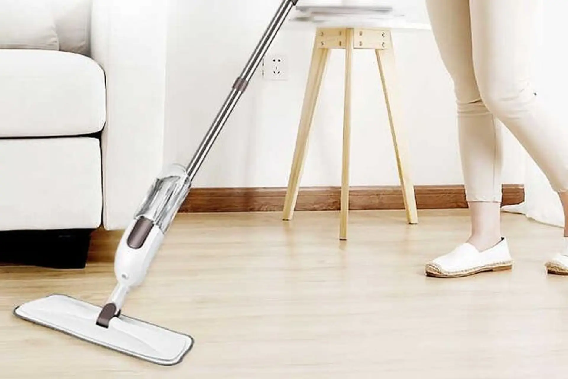 Có các loại cây lau nhà nào phổ biến trên thị trường hiện nay? Khám phá đặc điểm chi tiết