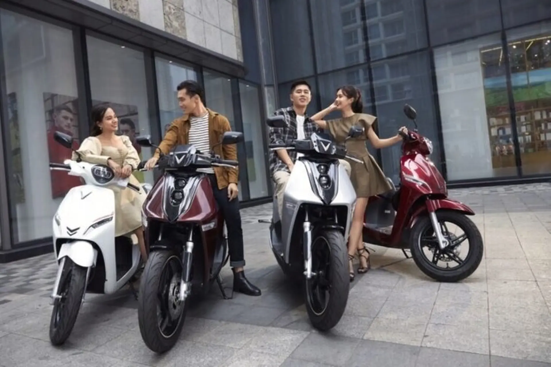 Danh sách các mẫu xe máy điện VinFast mới nhất 2025: Cập nhật giá bán, điều kiện, quy trình bảo hành