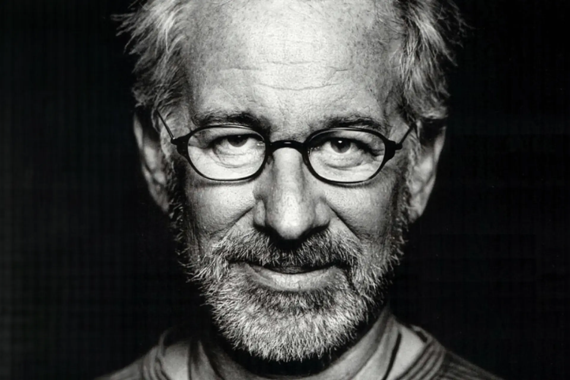 Danh sách các bộ phim của Steven Spielberg làm nên tên tuổi đạo diễn huyền thoại Hollywood