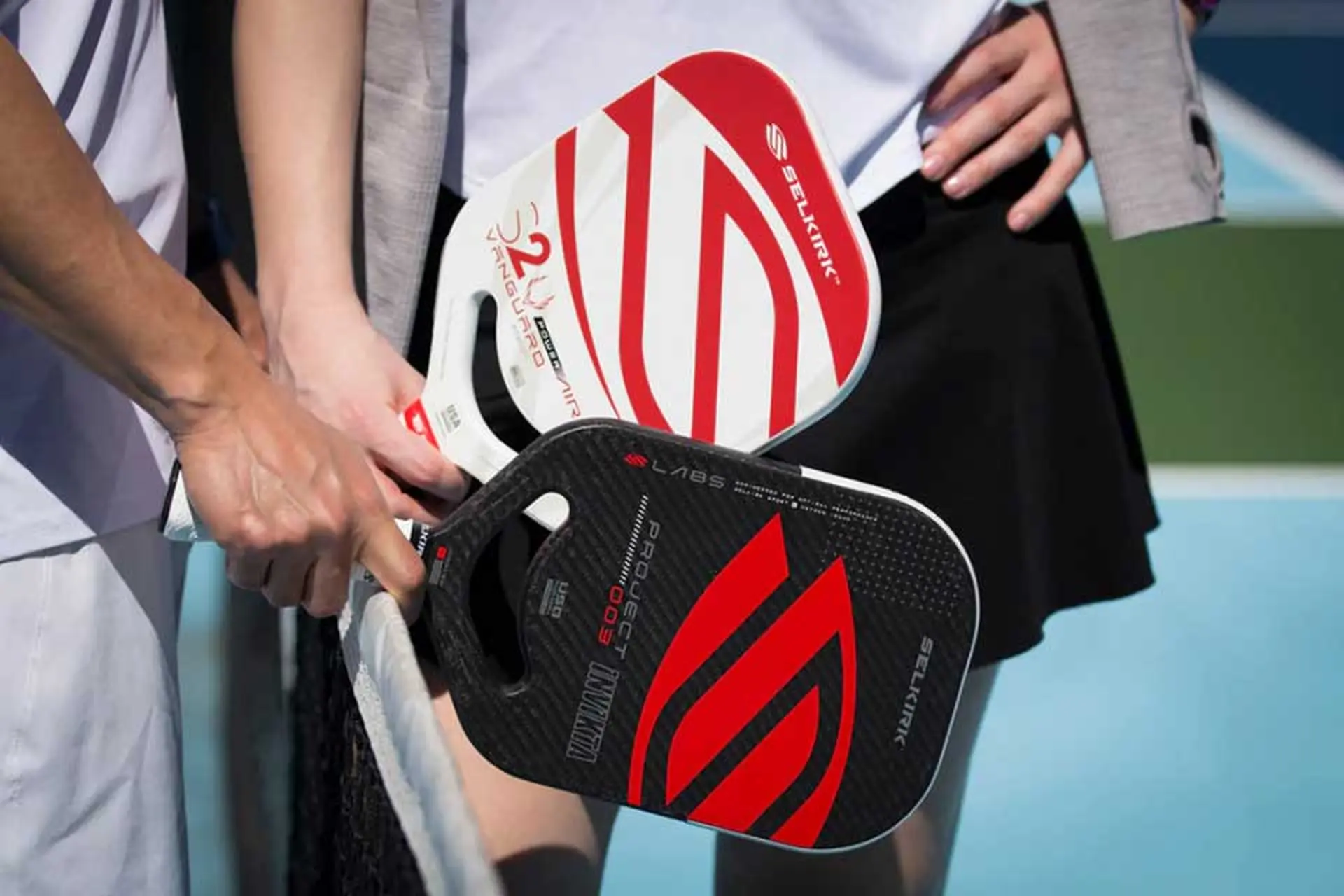 Tìm hiểu cách cầm vợt Pickleball đúng kỹ thuật để gia tăng độ chính xác và sức mạnh