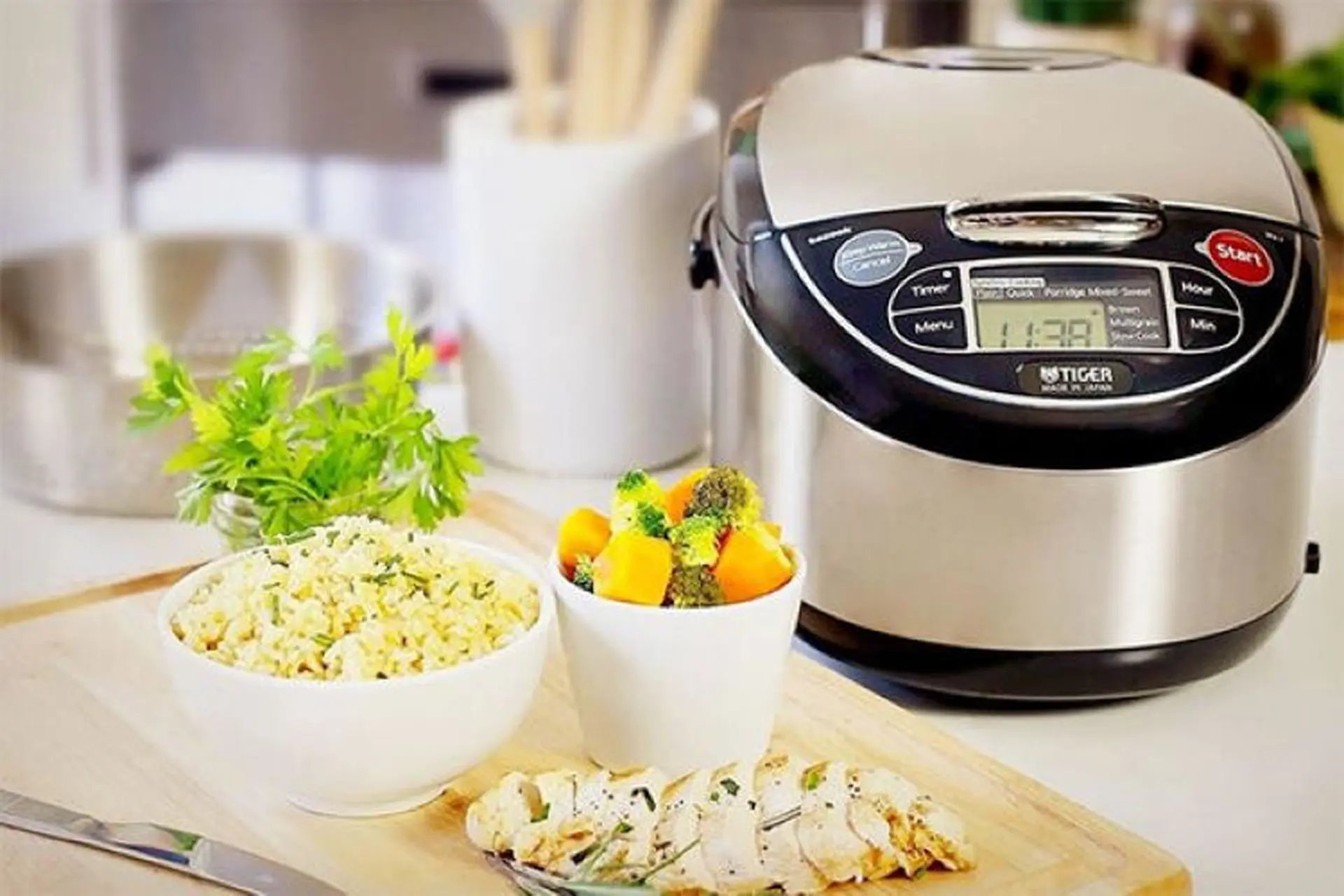 Cách chỉnh giờ nồi cơm điện Tiger nhanh chóng, hiệu quả, tiết kiệm thời gian nấu