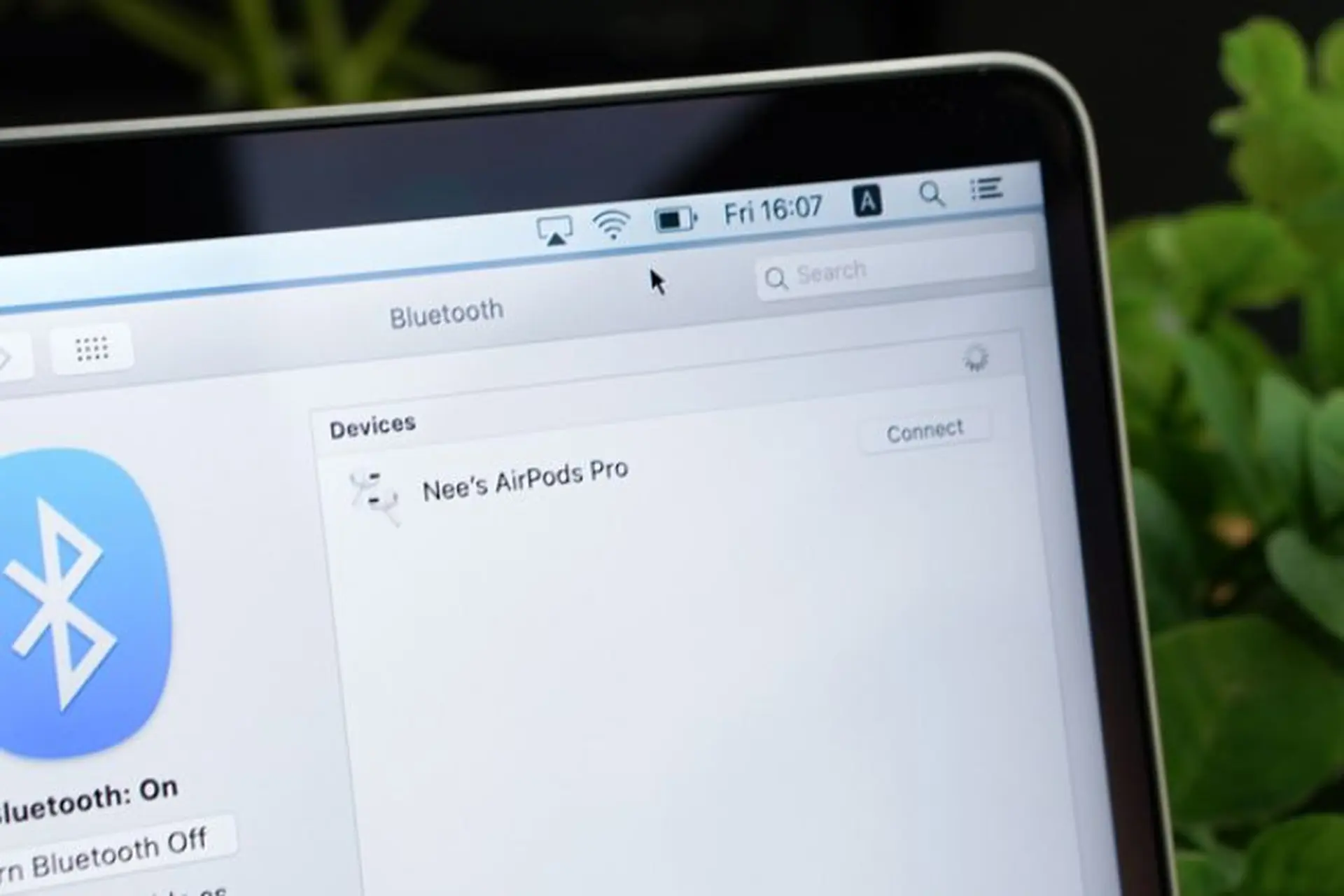 Hướng dẫn cách kết nối tai nghe Bluetooth với MacBook đơn giản, chính xác nhất