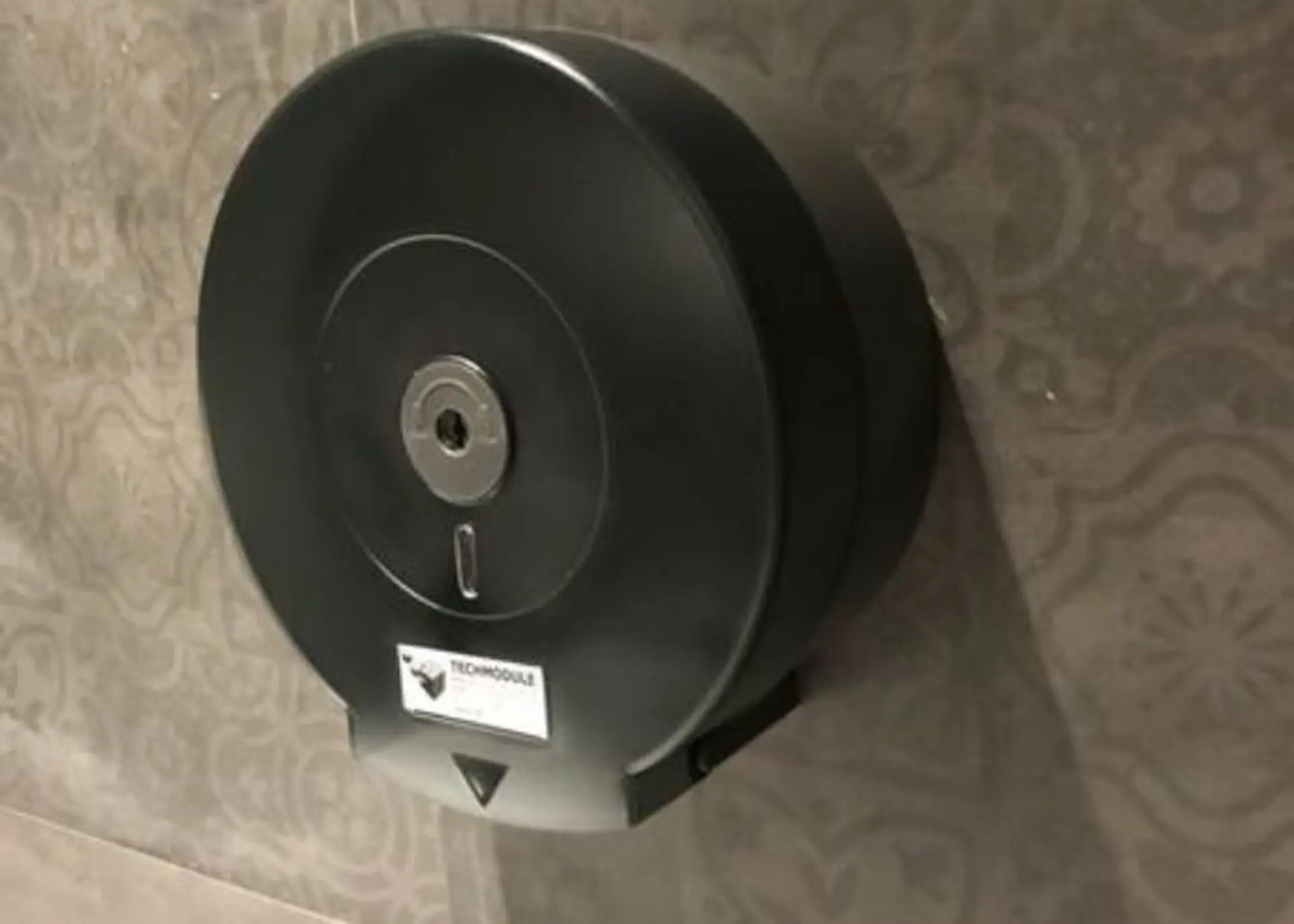 Hướng dẫn 2 cách làm hộp đựng giấy vệ sinh với những vật dụng có sẵn tại nhà