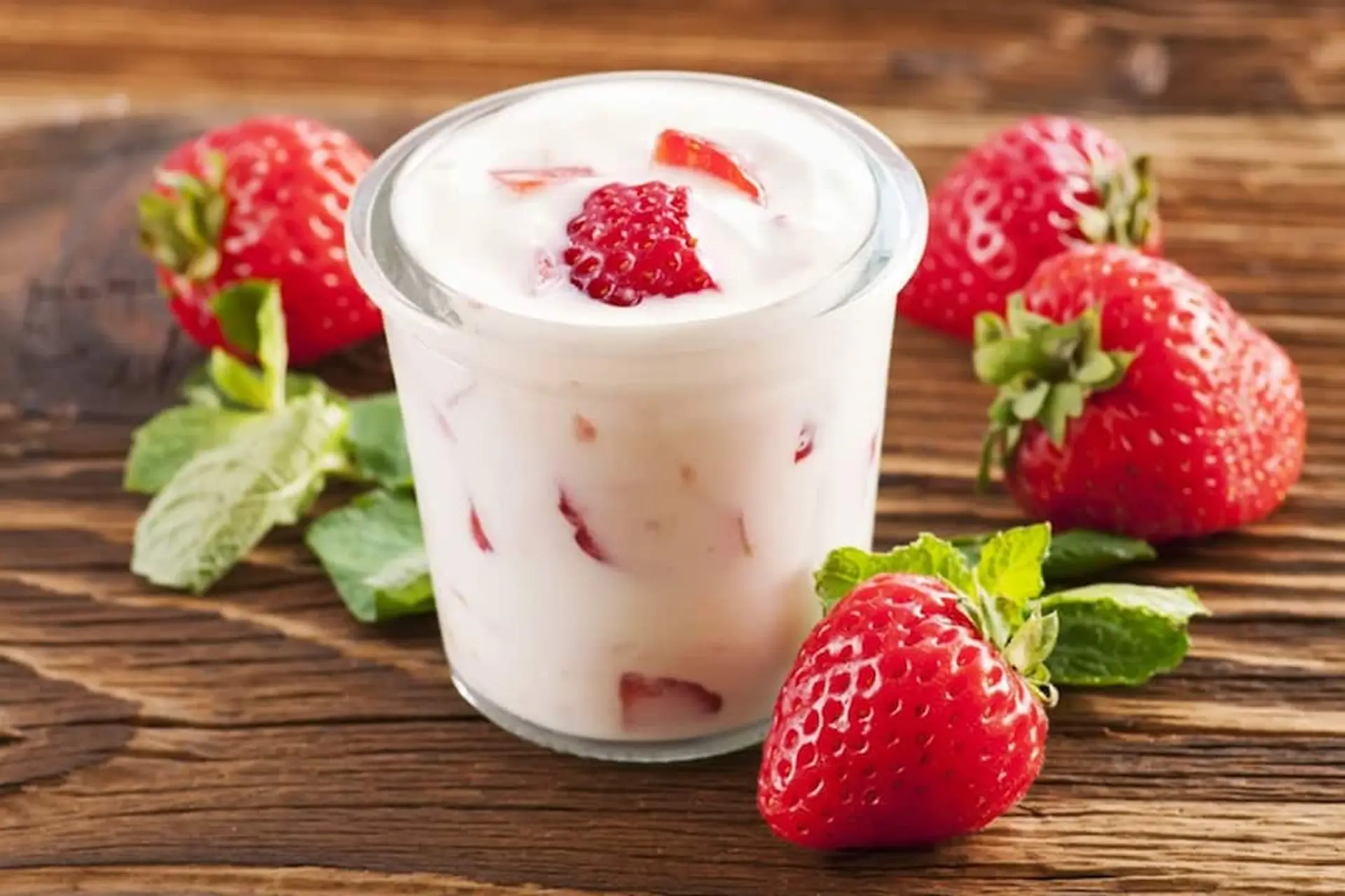 3 cách làm trà sữa Yakult cực kỳ đơn giản, hương vị chua ngọt đậm vị khiến ai cũng thích mê