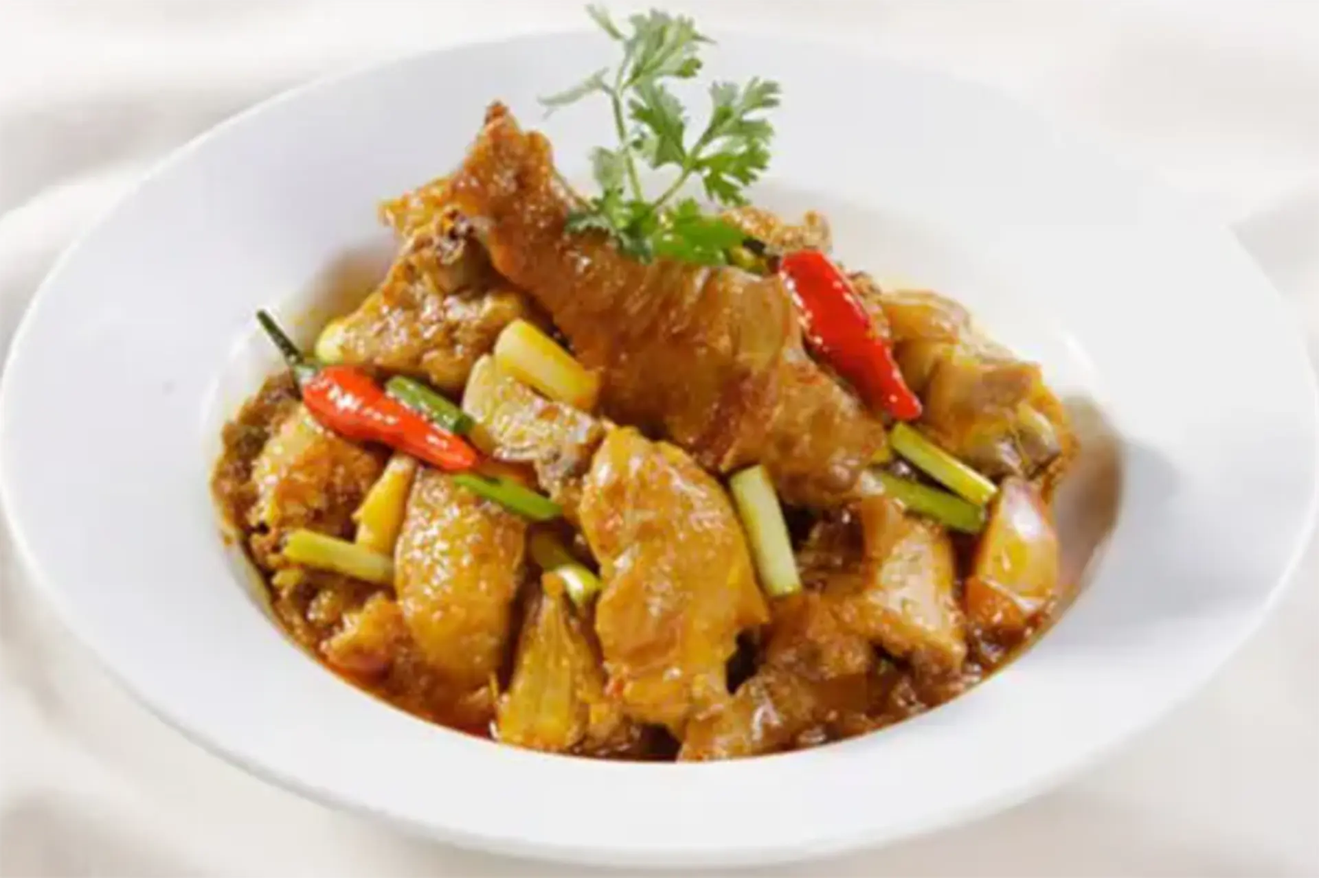 Cách nấu bắp non kho cánh gà đậm đà thơm ngon, đưa cơm cho bữa ăn gia đình mỗi ngày