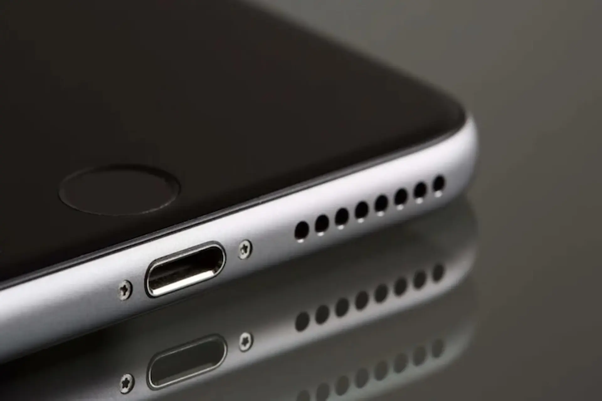 Cách nhận biết iPhone thay vỏ: Hướng dẫn chi tiết giúp tránh mua nhầm máy “dựng”