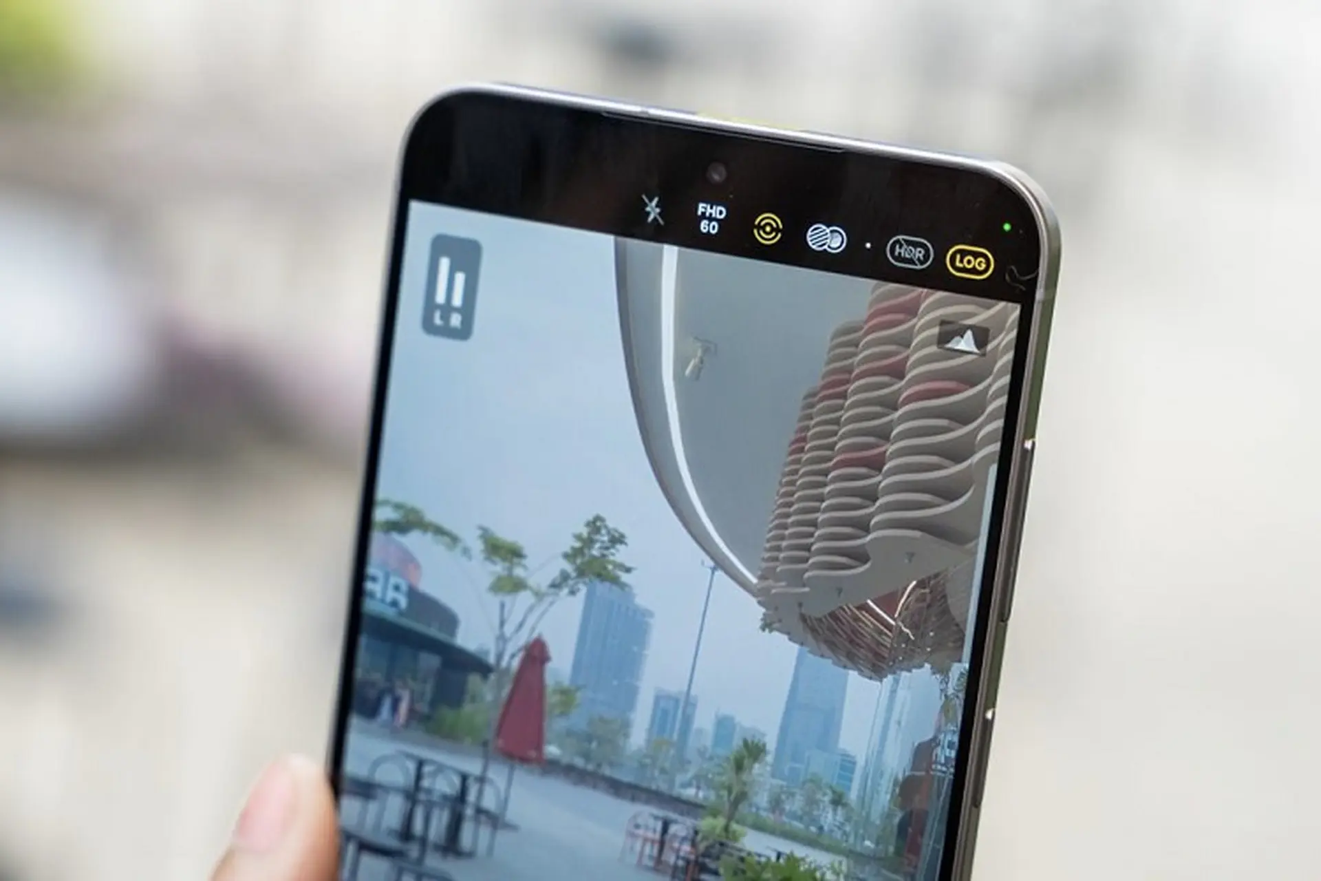 Hướng dẫn cách quay video LOG trên điện thoại Samsung cực đơn giản, dễ thực hiện