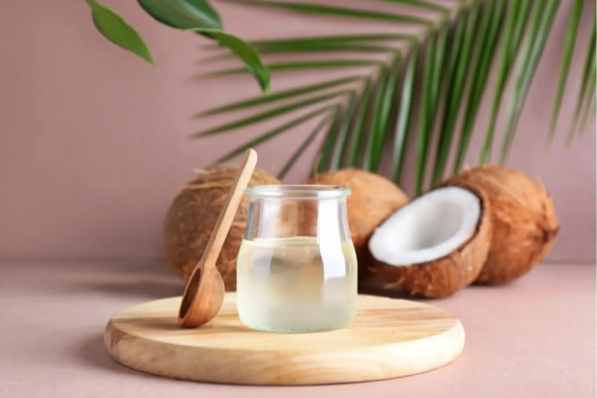 Tổng hợp các cách sử dụng dầu dừa cho tóc mọc nhanh hiệu quả bạn nên thử ngay