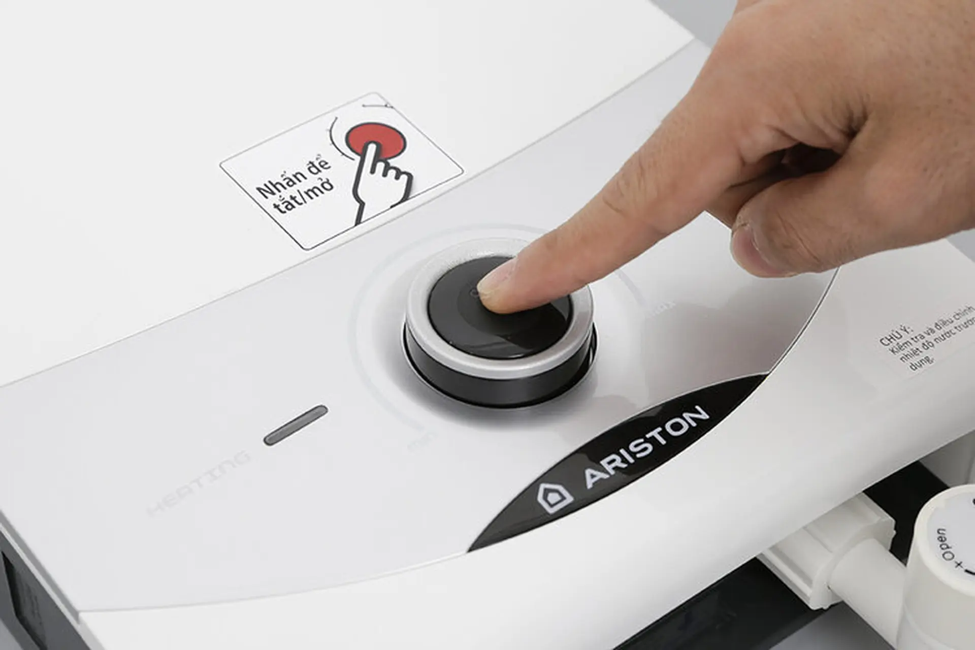 Cách sửa máy nước nóng Ariston: Những lỗi thường gặp nhất và khắc phục an toàn và nhanh chóng 